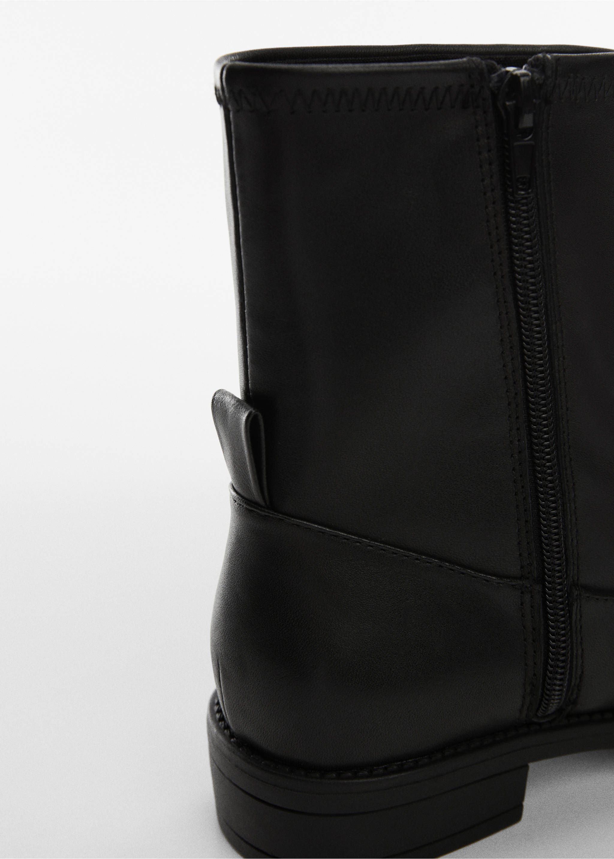 Flat leather ankle boots - Details of the article 2, Black. Ref: 57044417-00.