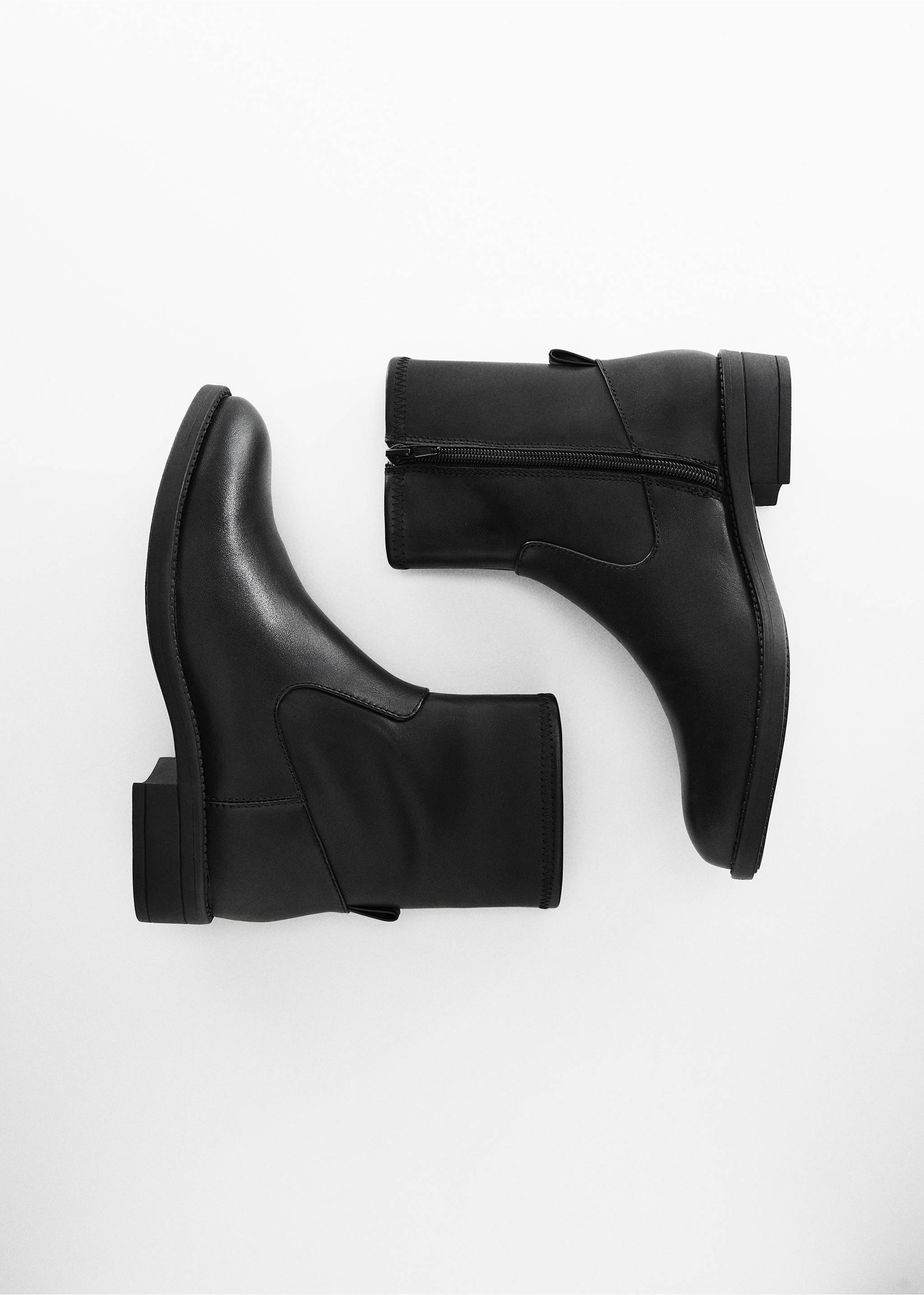 Flat leather ankle boots - Details of the article 5, Black. Ref: 57044417-00.