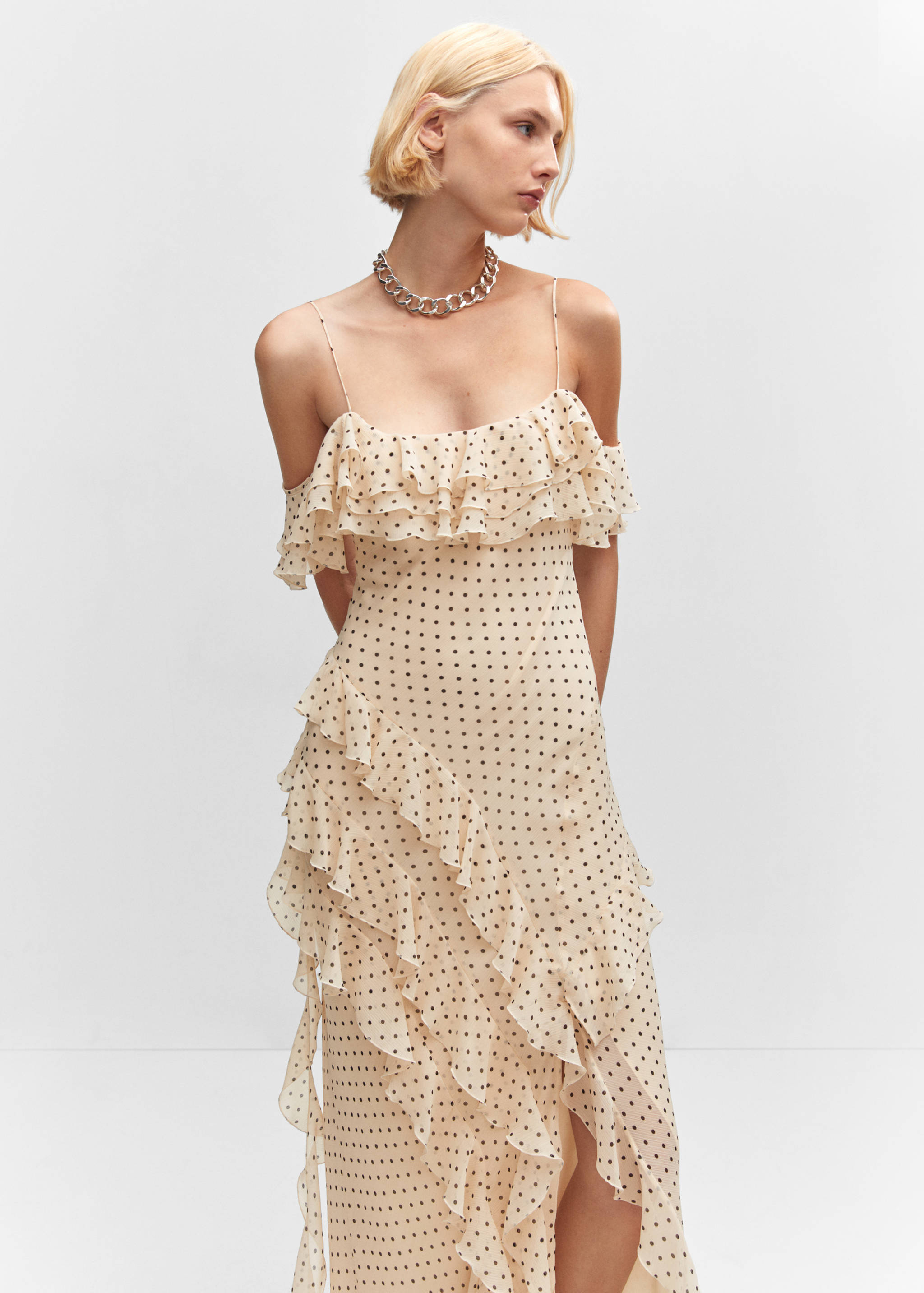 Polka-dot dress with ruffles - Medium plane