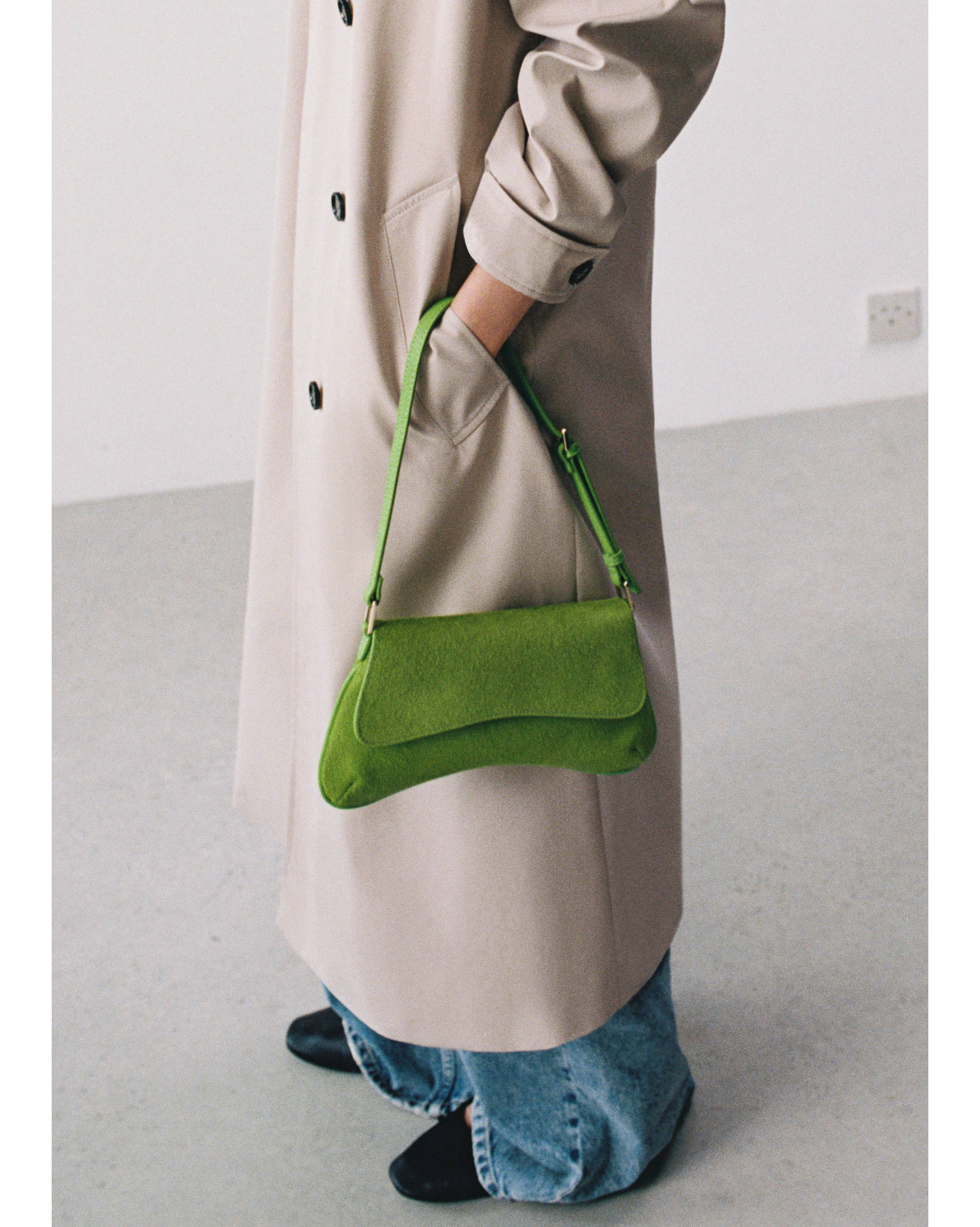 Flap leather bag - General plane