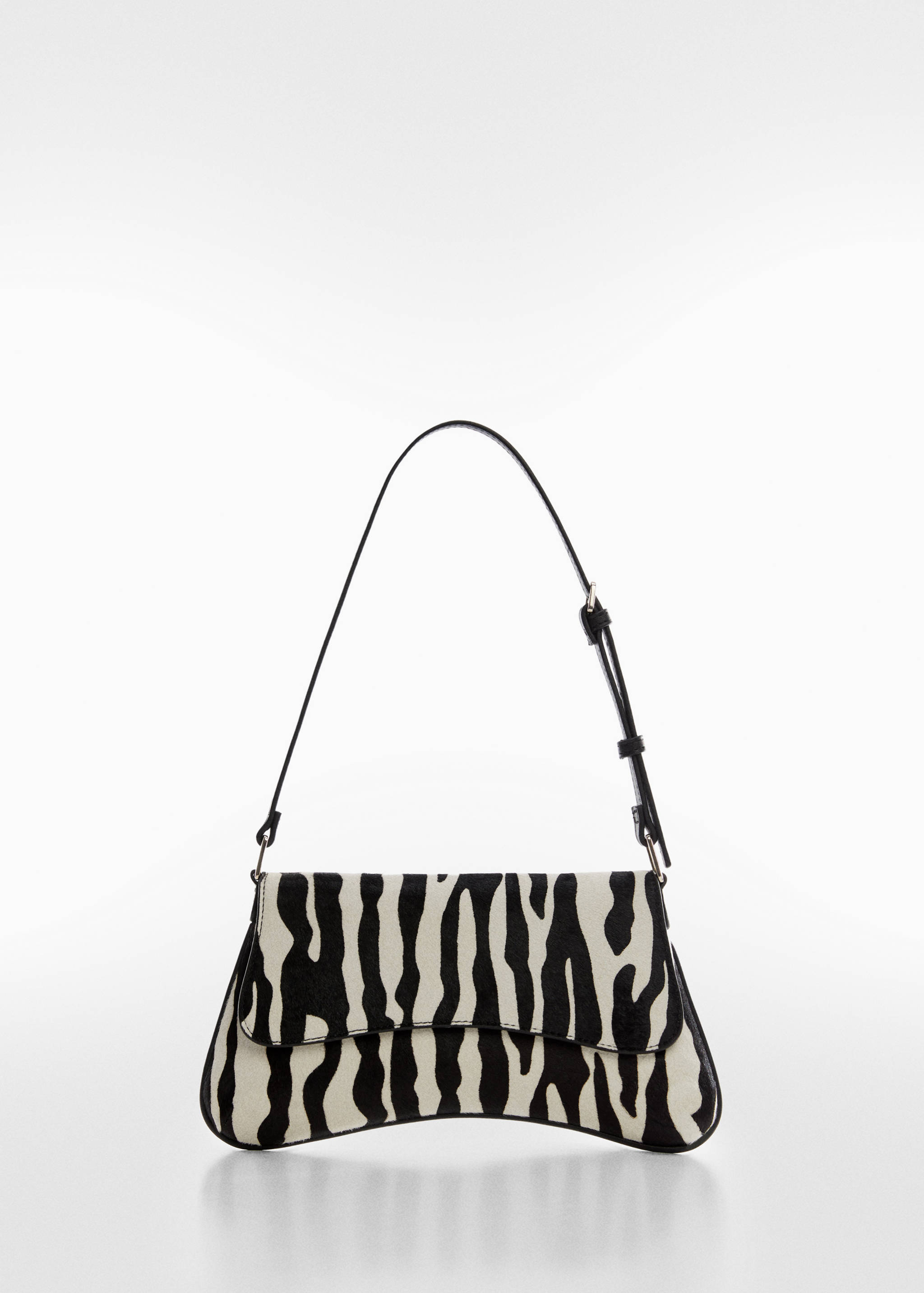 Flap leather bag - Article without model