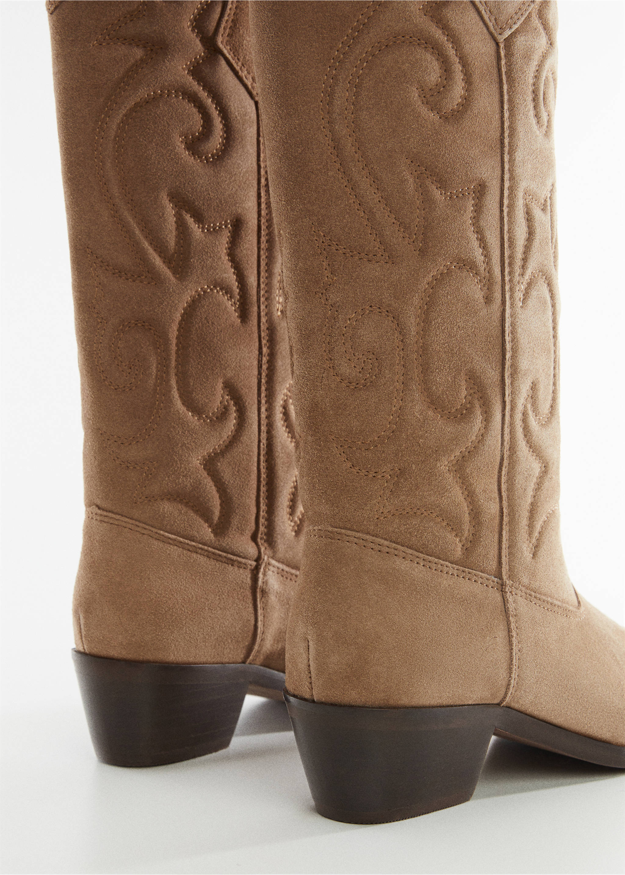 Cowboy leather boots - Details of the article 1, Medium Brown. Ref: 57045786-00.