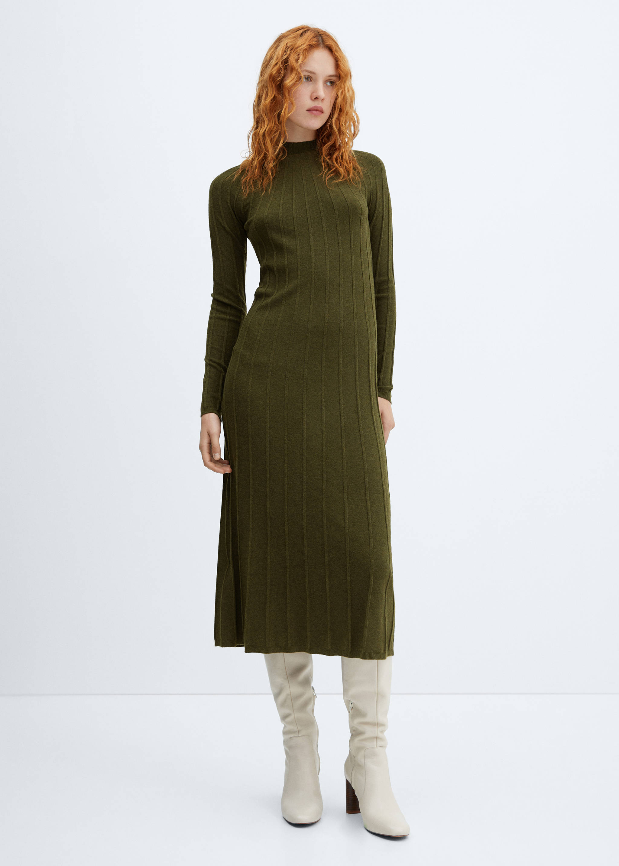 Rippkleid mit halbhohem Kragen - Allgemeine Ansicht