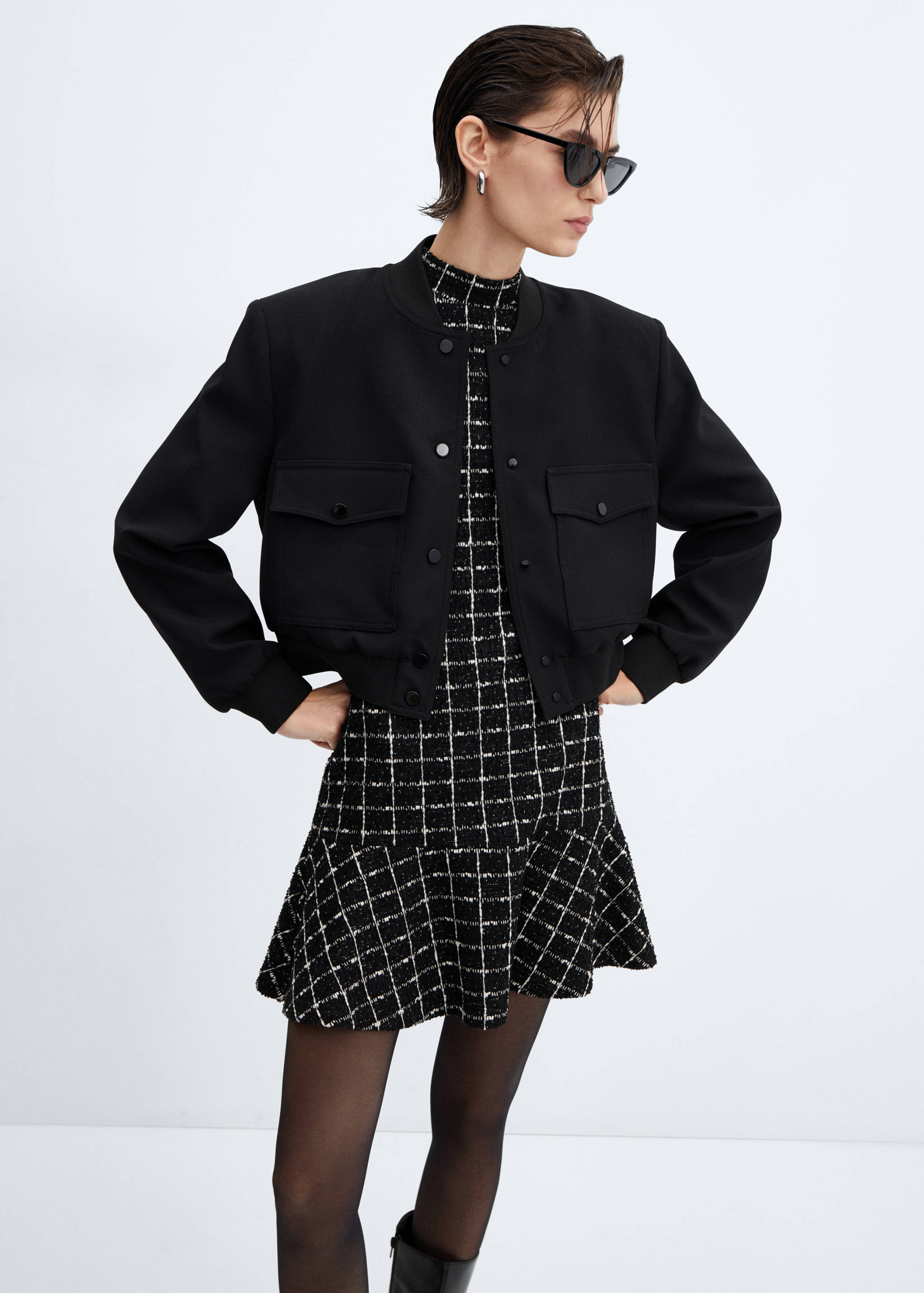 Tweed dress with ruffle hem - Details of the article 2