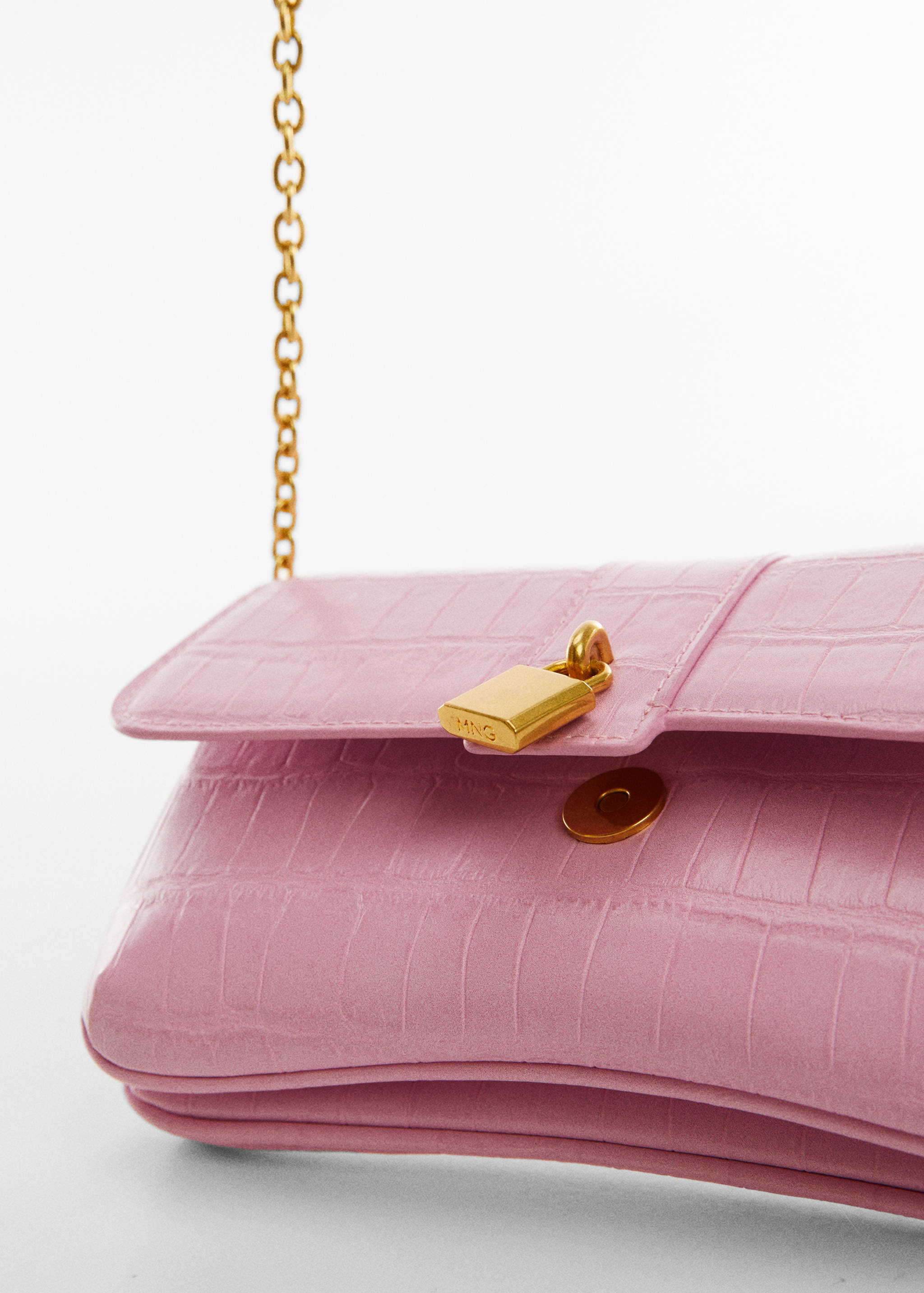 Kabelka s řetízkem a efektem kroko - Detail zboží 2