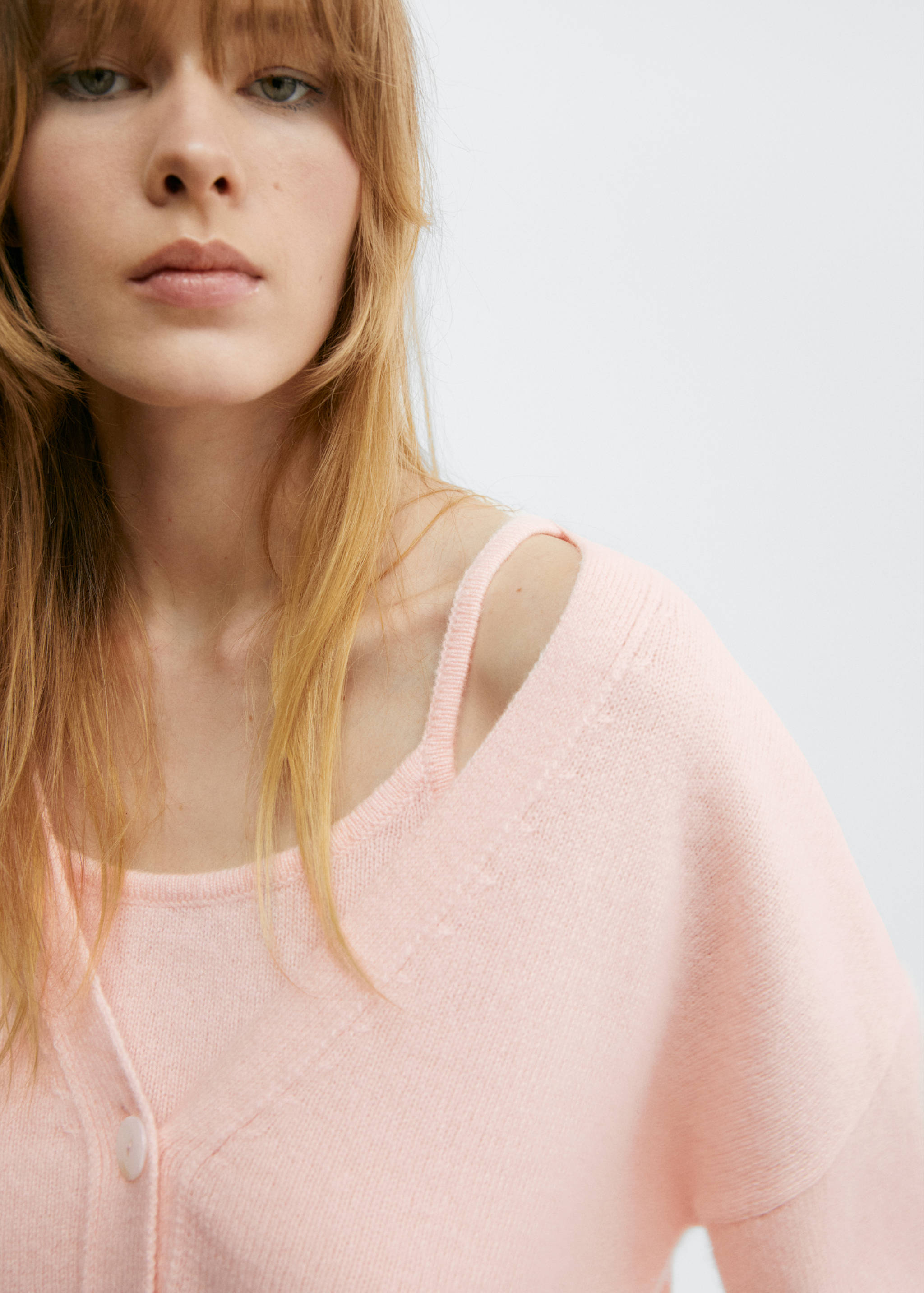 Kaschmir-Cardigan mit Knöpfen - Detail des Artikels 1