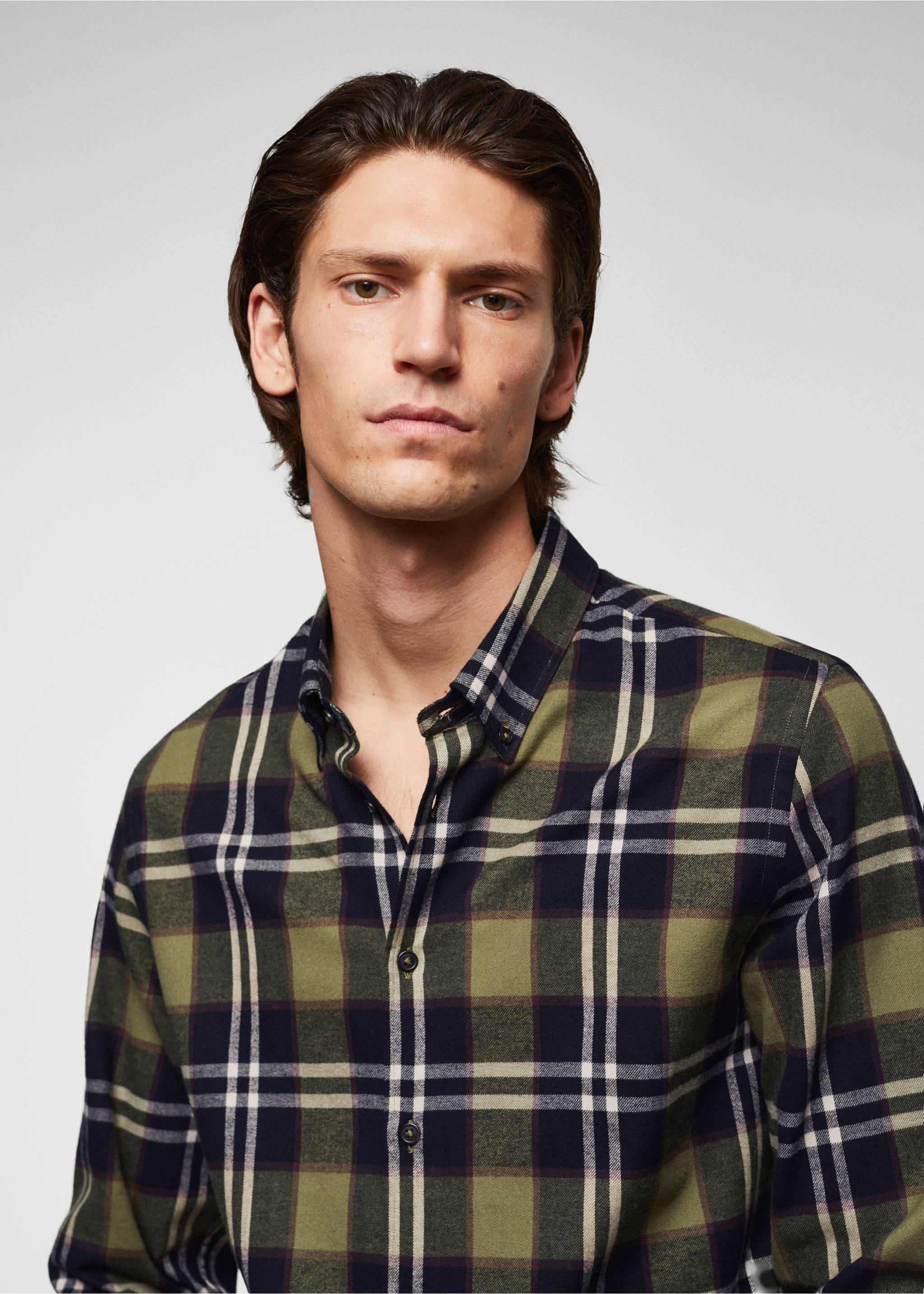 Regular fit checked flannel shirt - Details of the article 1, Green. Ref: 57045953-00.