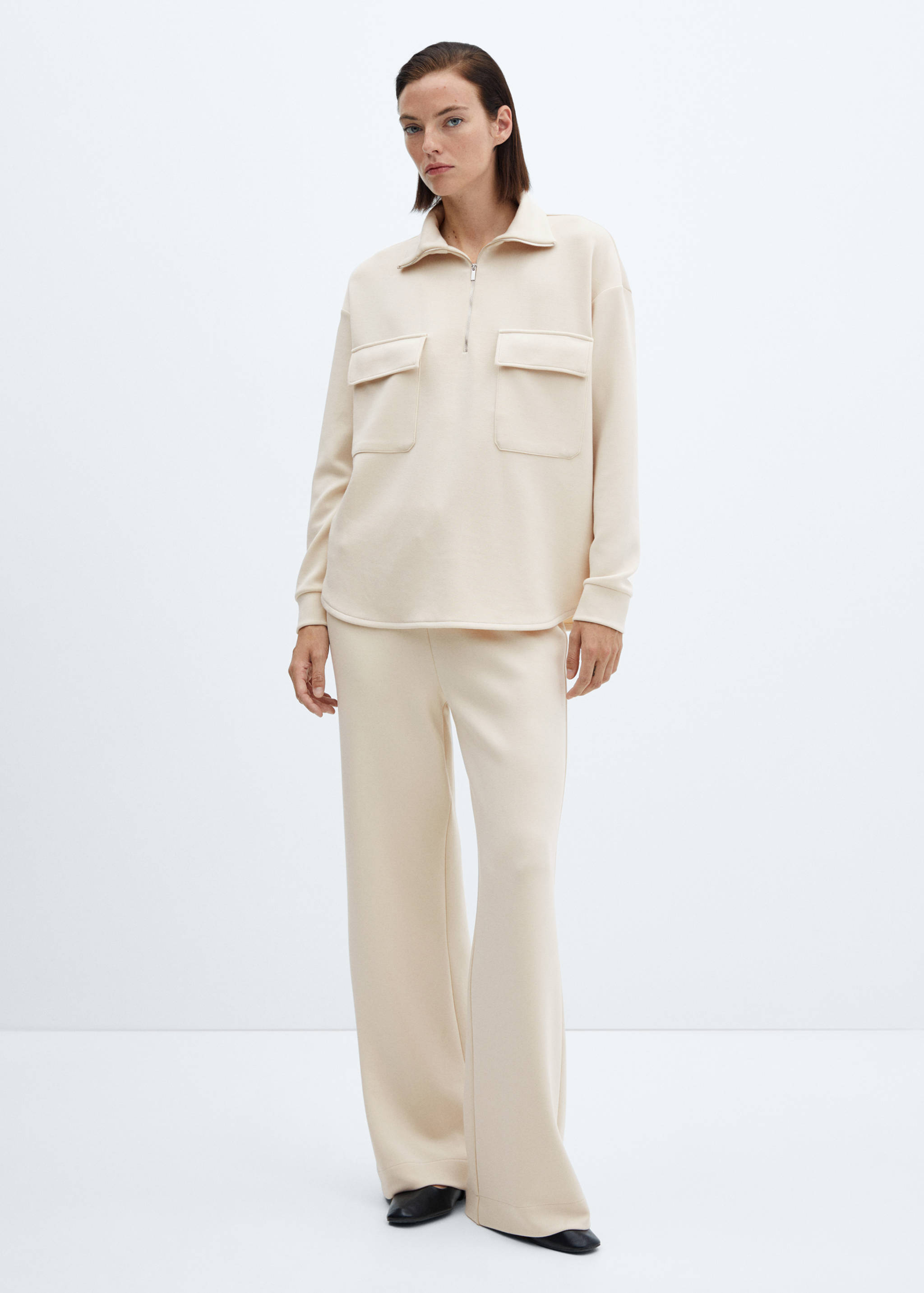 Sweatshirt mit aufgesetzten Taschen - Allgemeine Ansicht