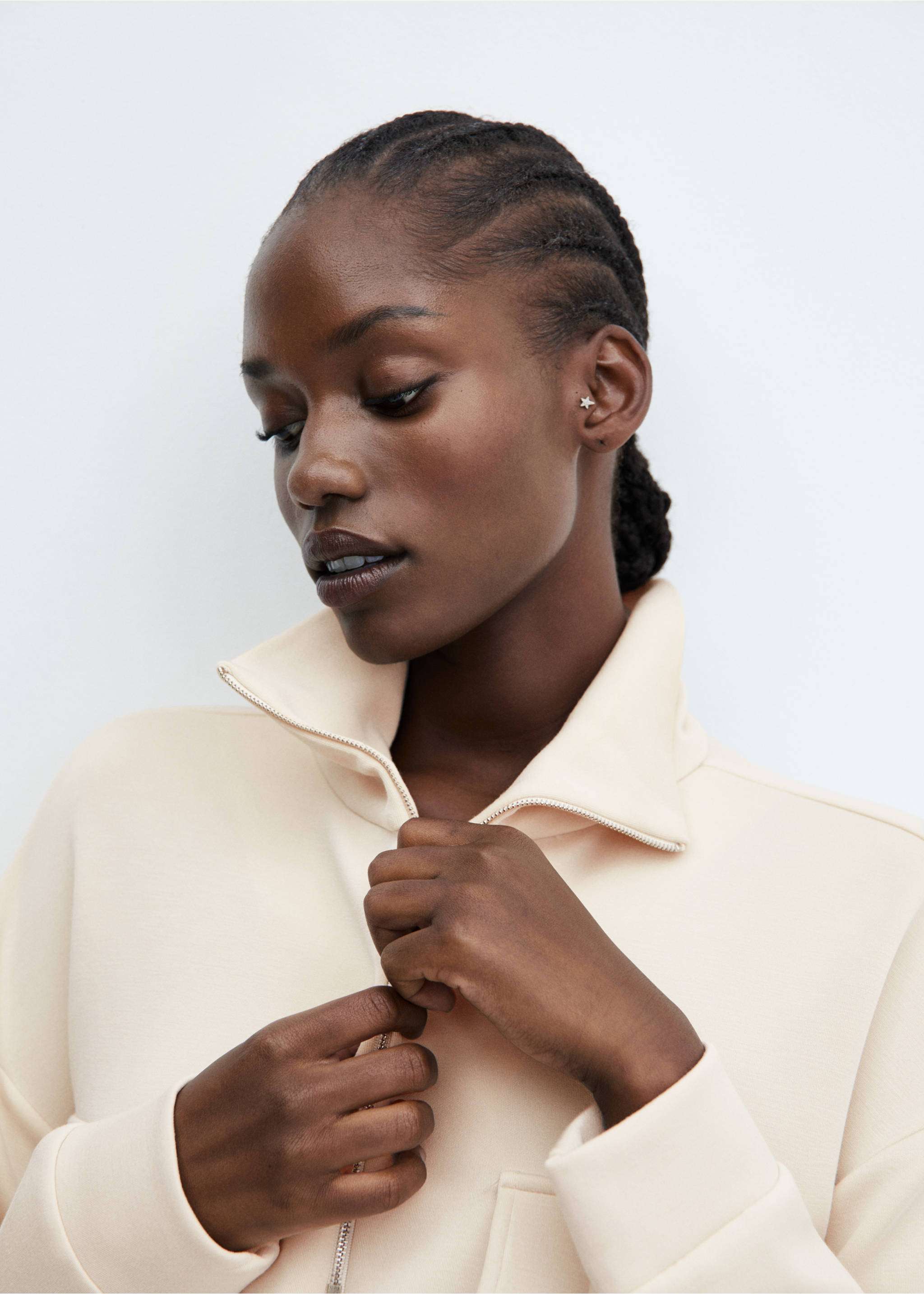 Sweat-shirt poches plaquées - Détail de l'article 4, Beige. Ref: 57045964-00.