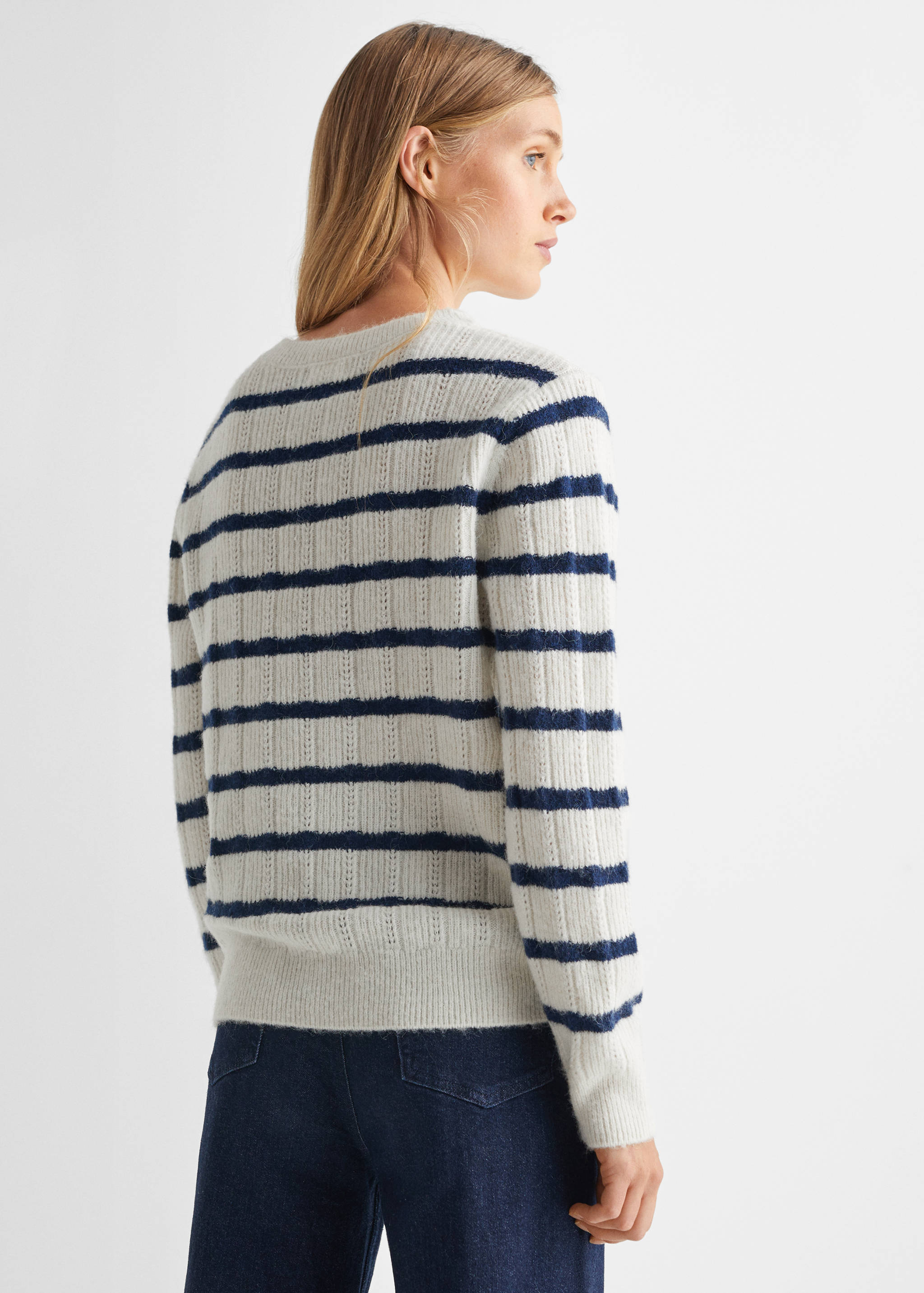 Knit striped sweater - Reverse of the article