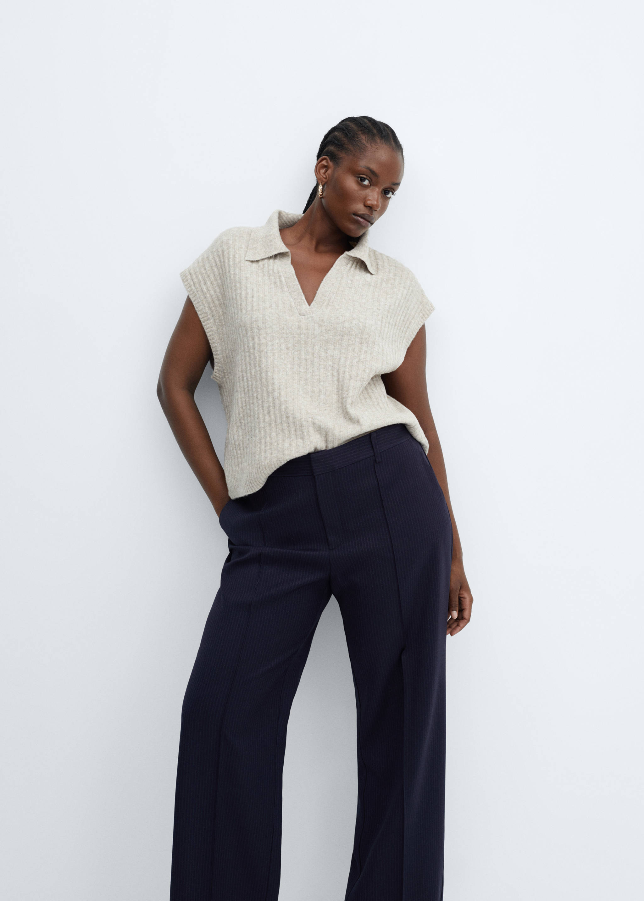 Straight striped trousers - Details of the article 4