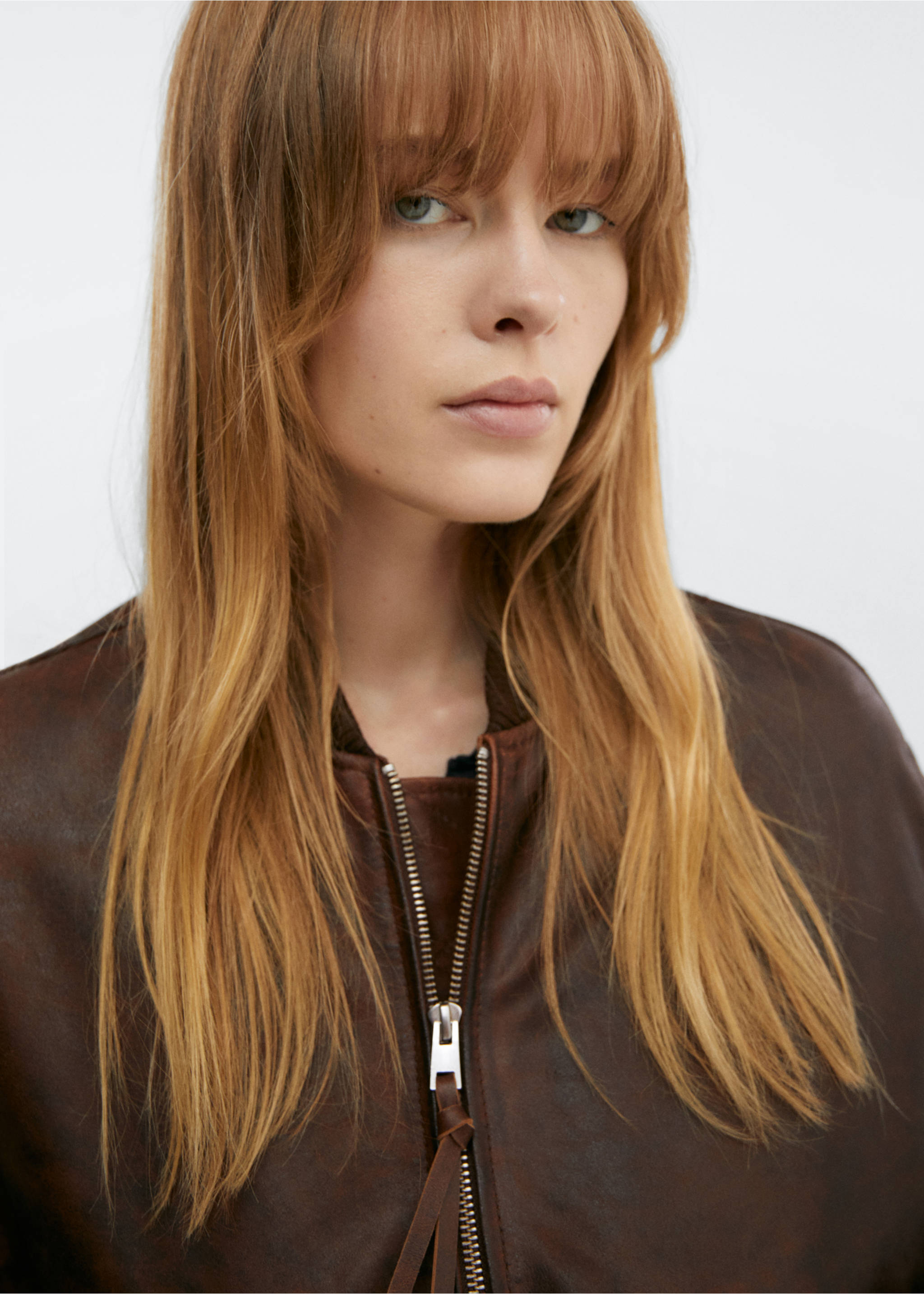 100% leather bomber jacket - Details of the article 1, Brown. Ref: 57045982-00.