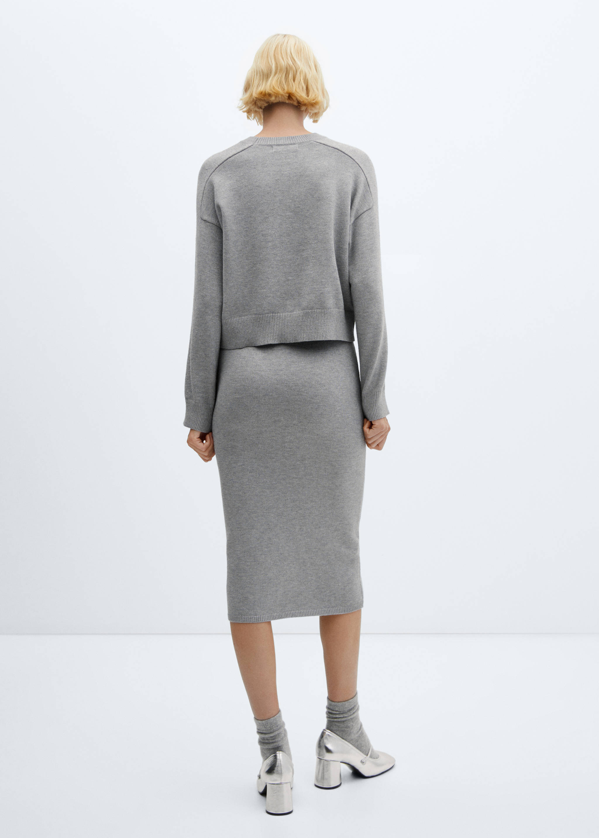 Falda midi punto - Reverso del artículo