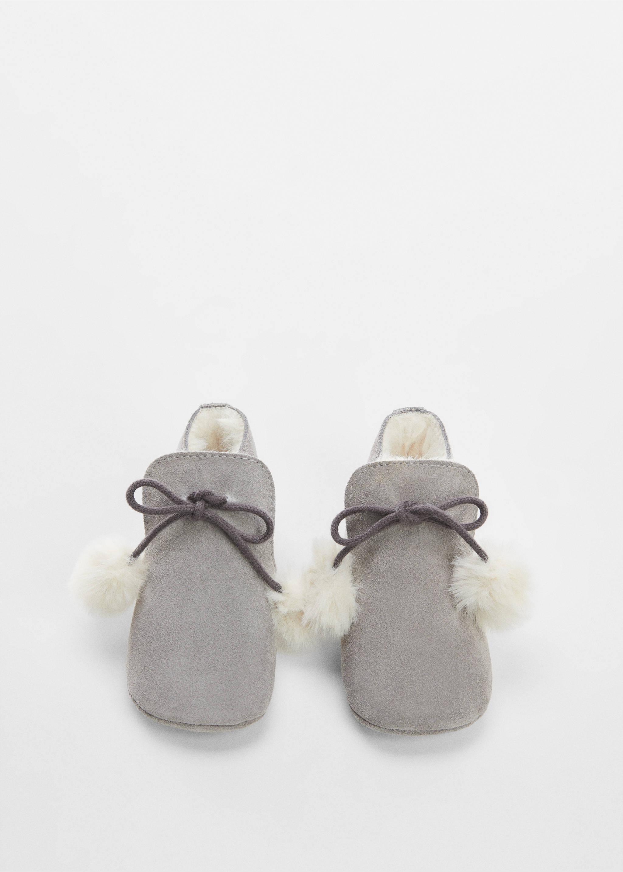 Fur leather shoes - Details of the article 2, Grey. Ref: 57046316-00.
