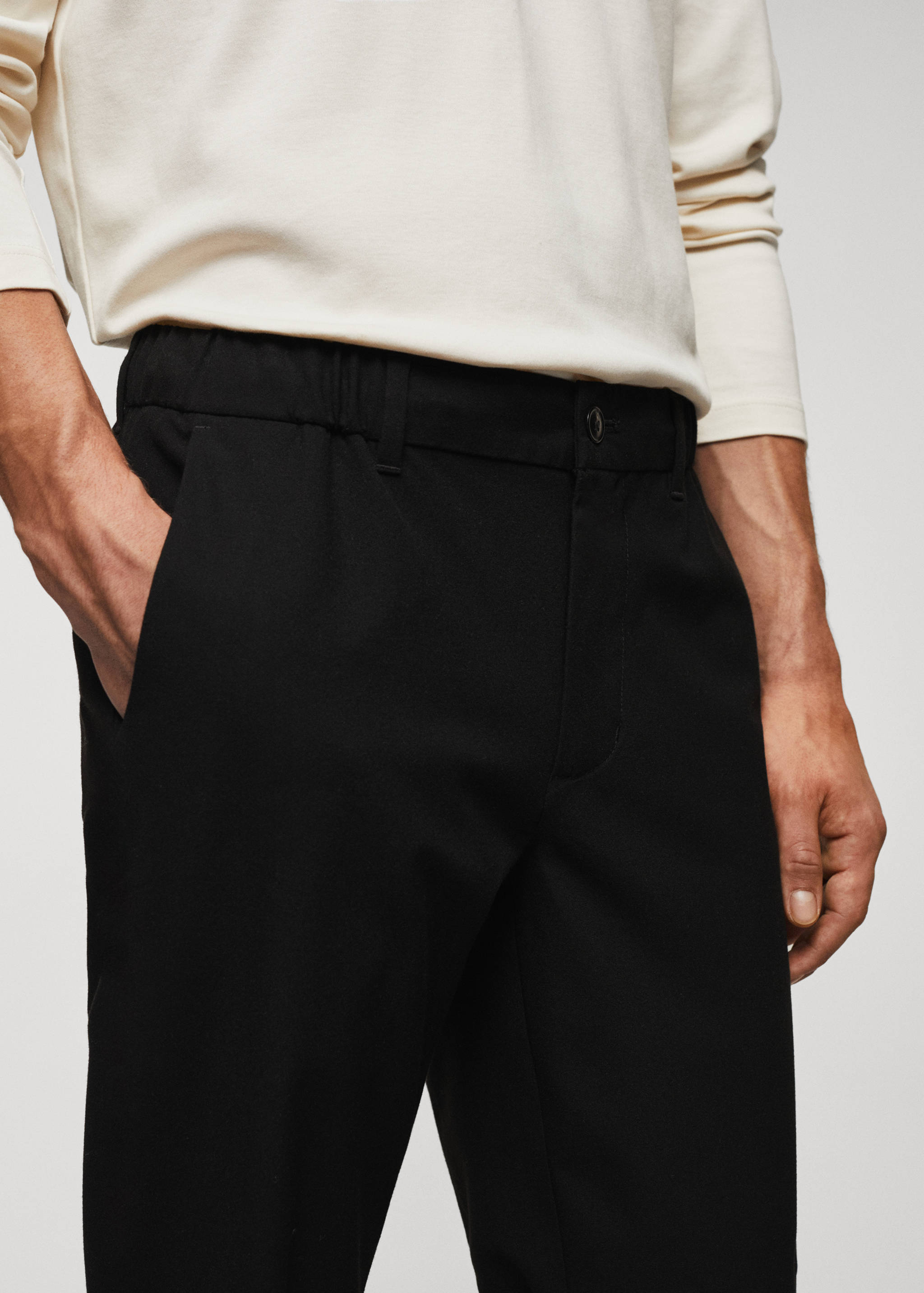 Slim Fit-Joggerpants mit Kordel - Detail des Artikels 1