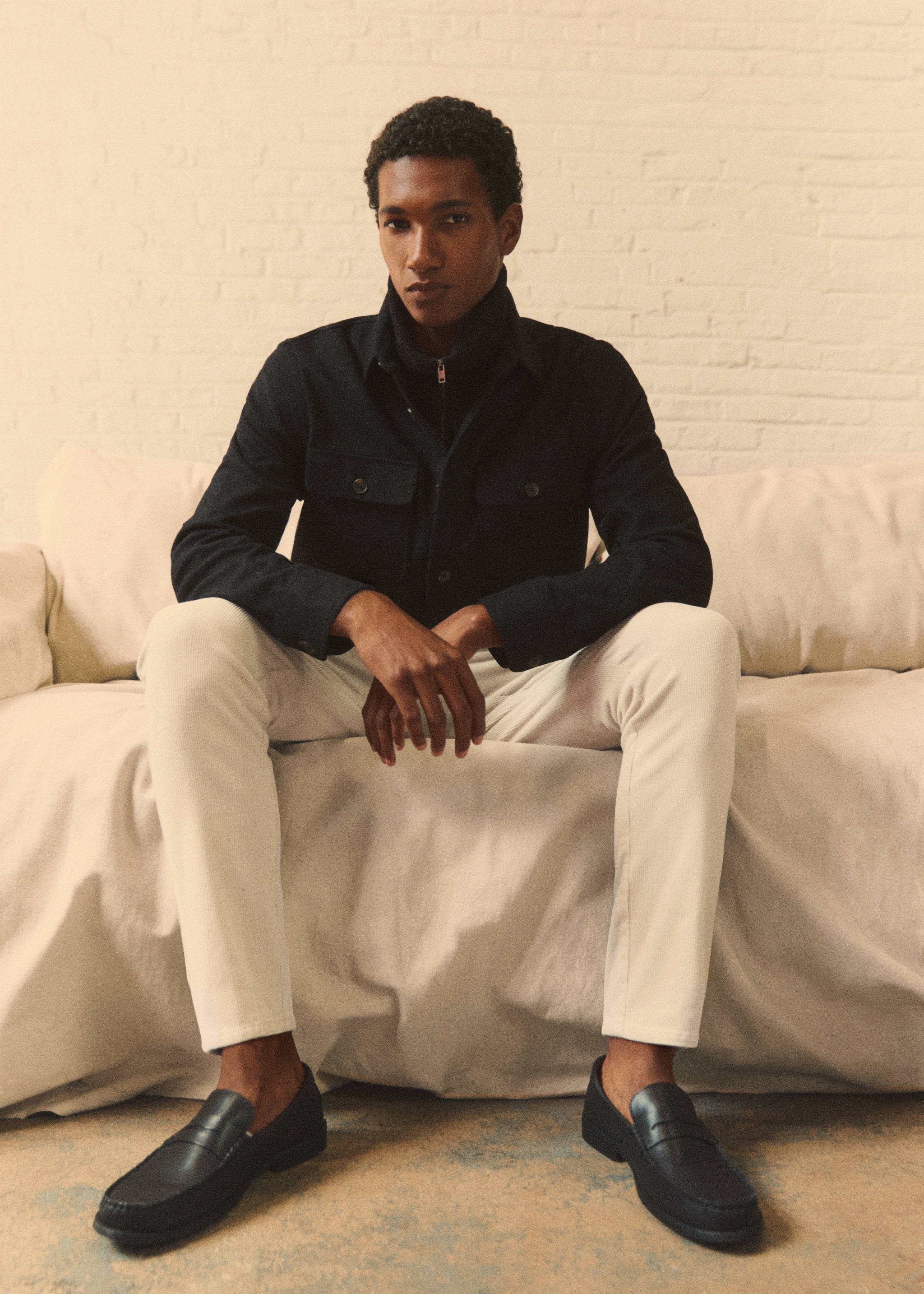 Calças slim fit de bombazina cropped - Pormenor do artigo 5