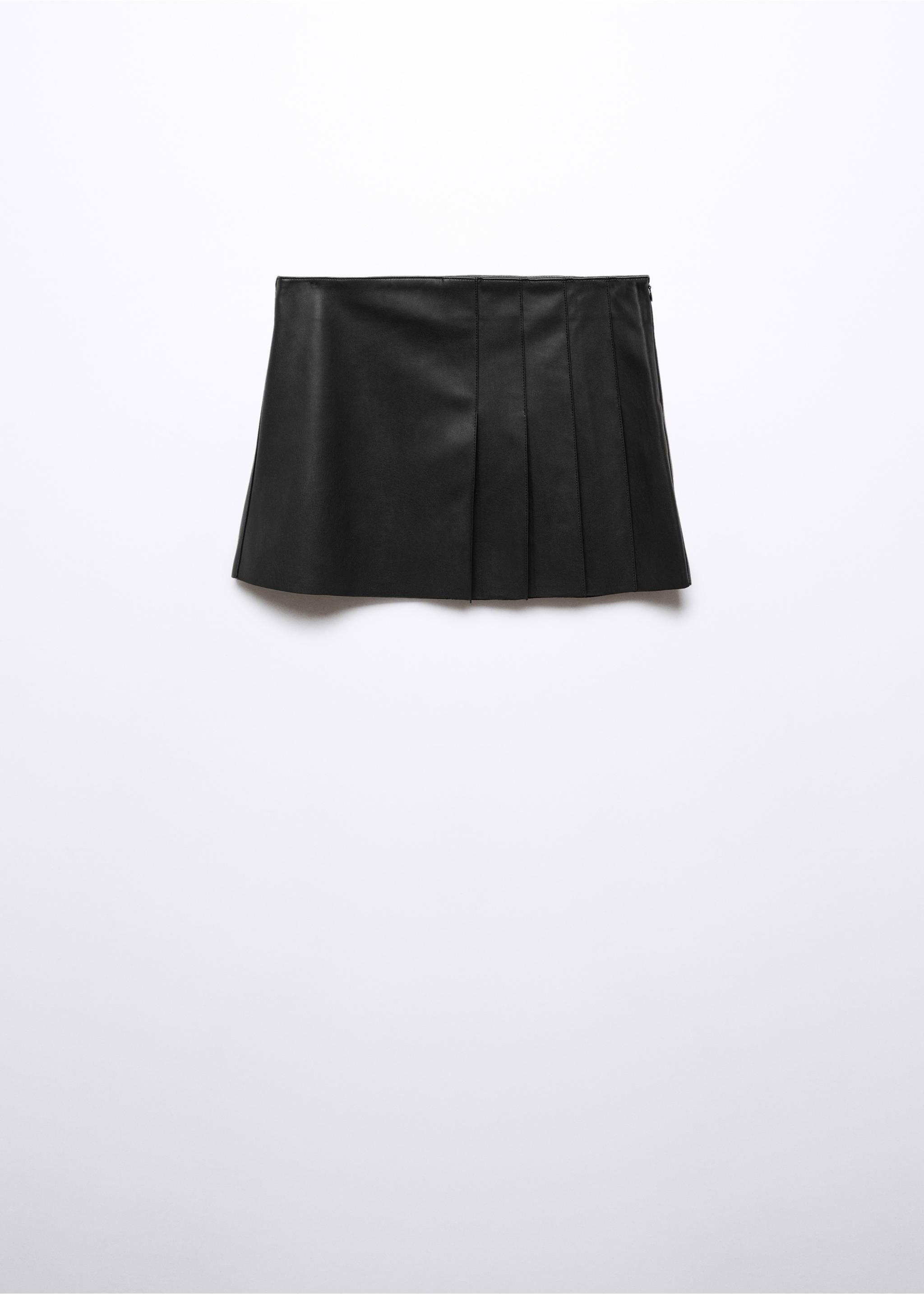 Faux-leather pleated mini-skirt - Article without model, Black. Ref: 57046713-00.