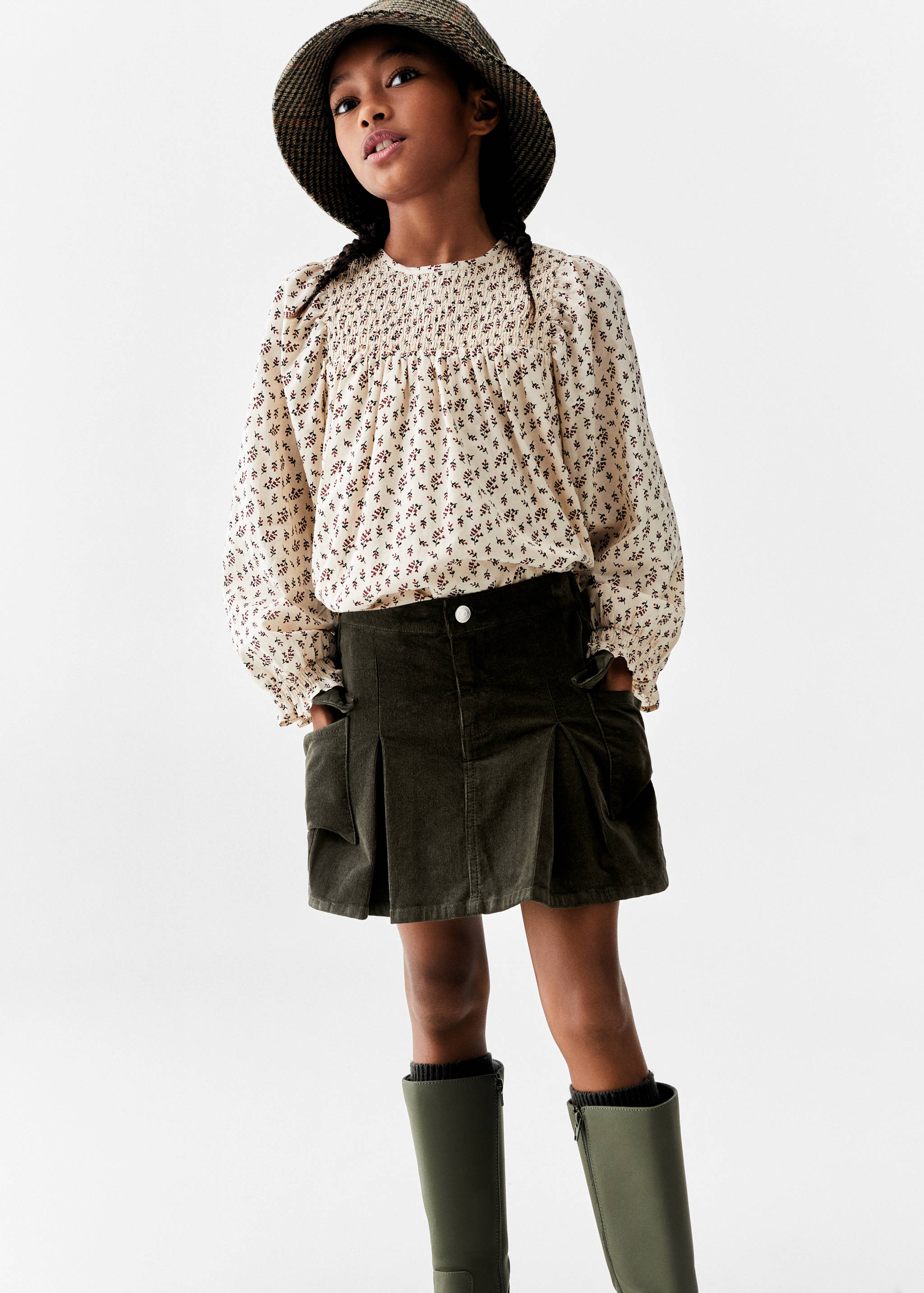 Jupe cargo velours côtelé - Plan moyen