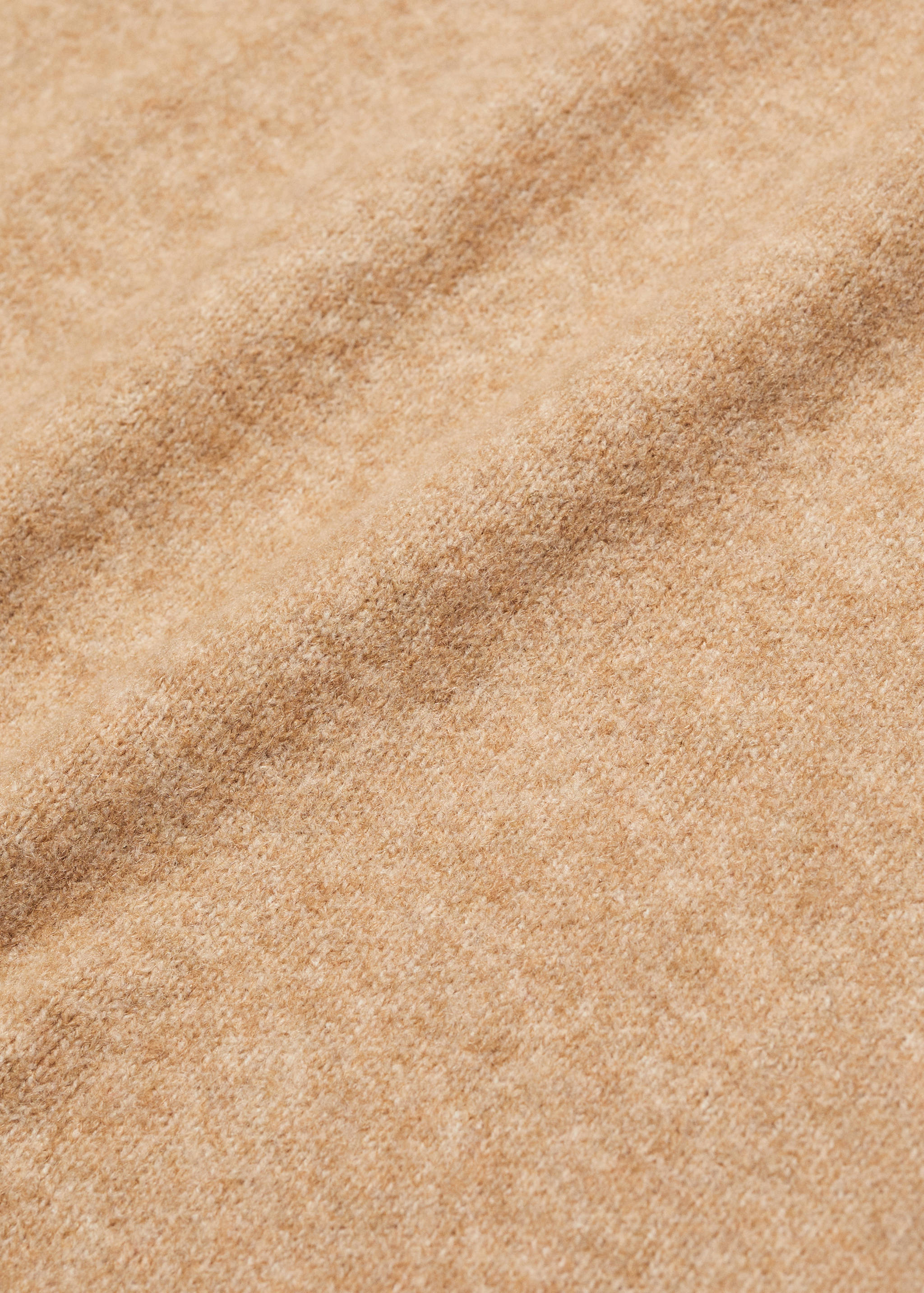 Strickkleid mit halbhohem Kragen - Detail des Artikels 8