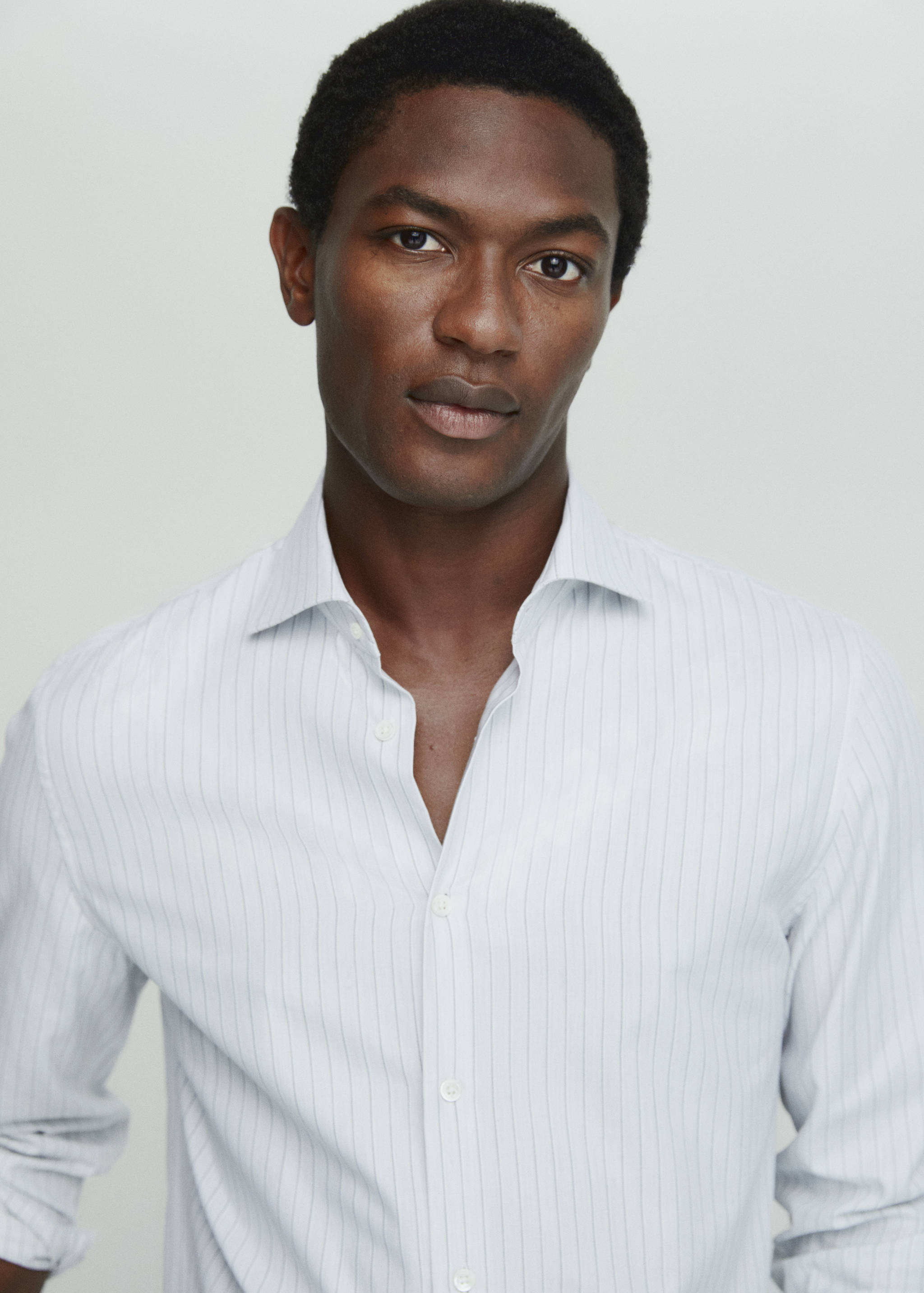 Košile se strukturou a tenkým proužkem - Detail zboží 1