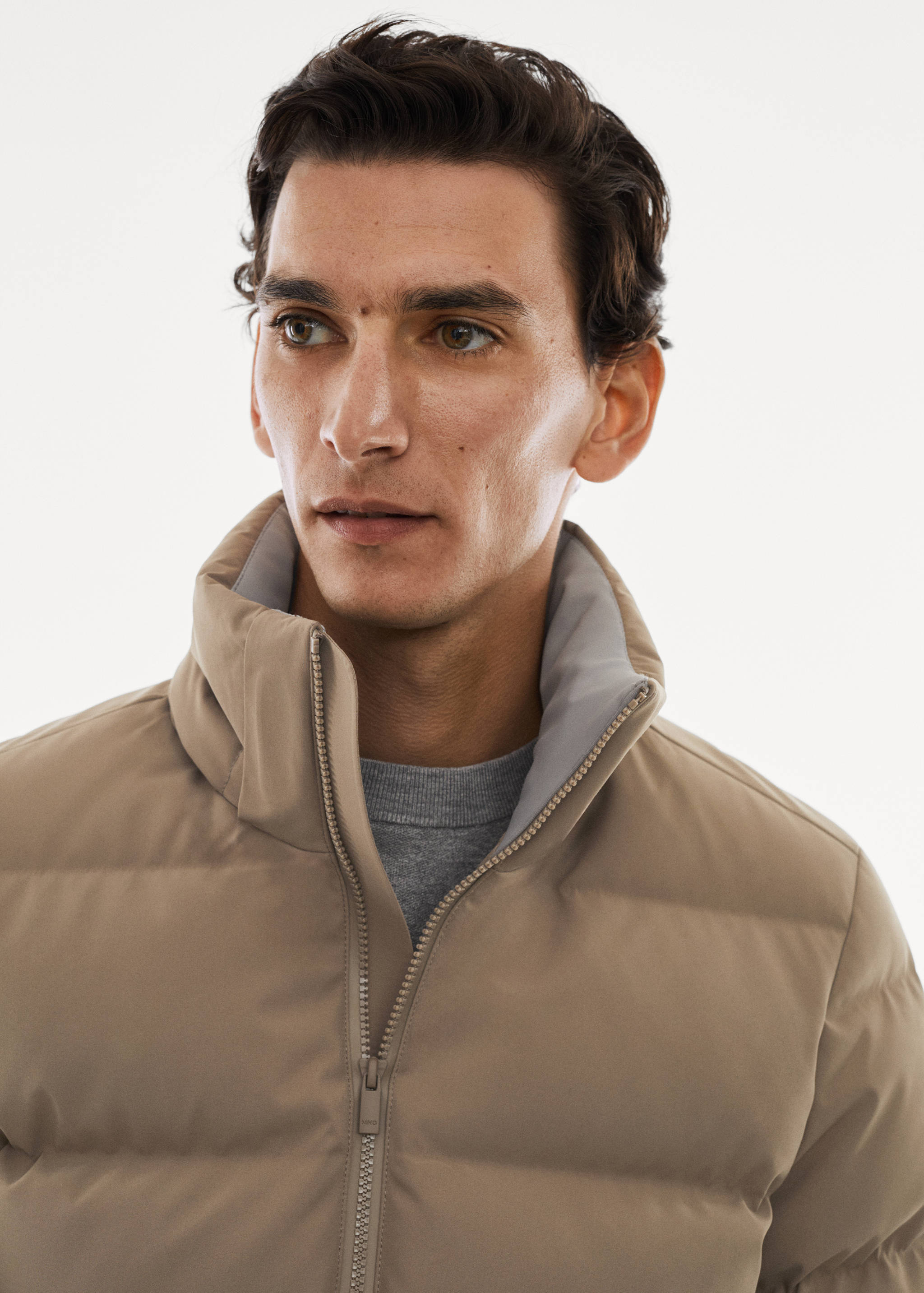 Water-repellent down anorak - Details of the article 4