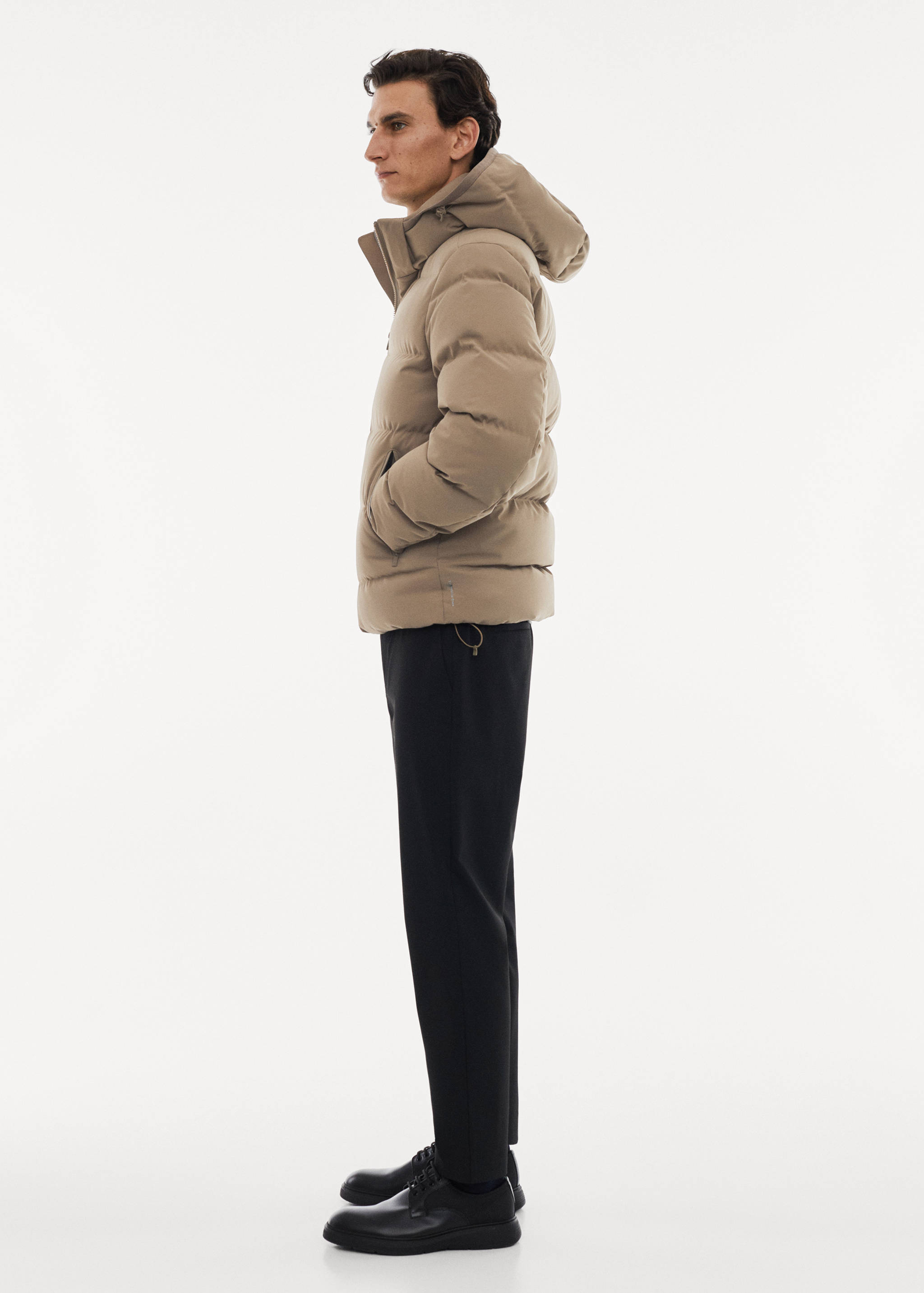 Water-repellent down anorak - Details of the article 2