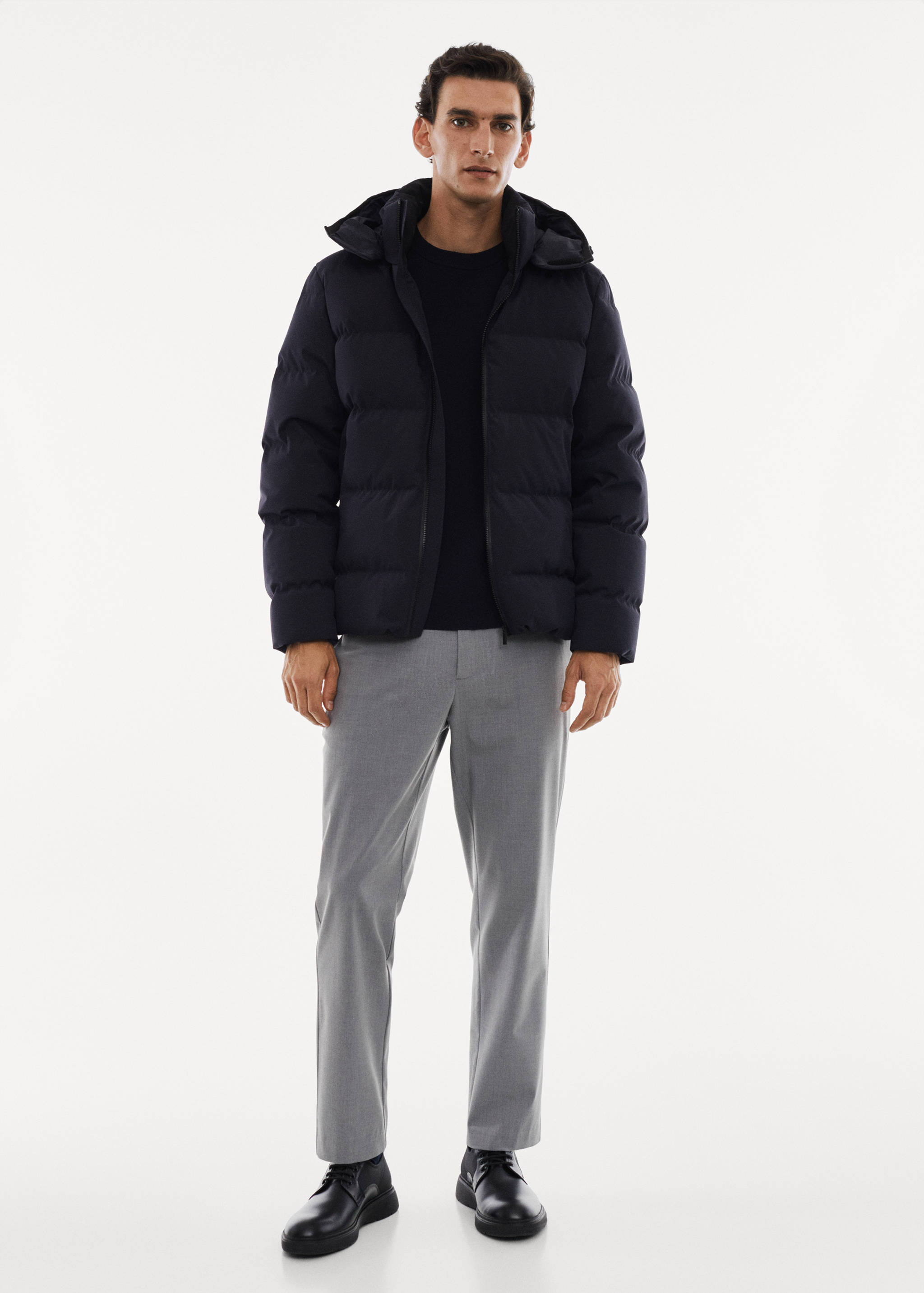 Water-repellent down anorak - General plane