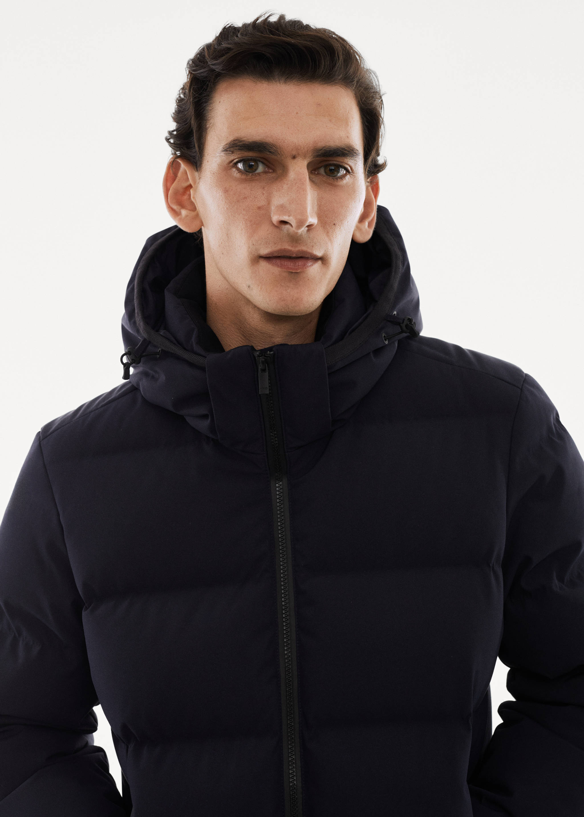 Water-repellent down anorak - Details of the article 1