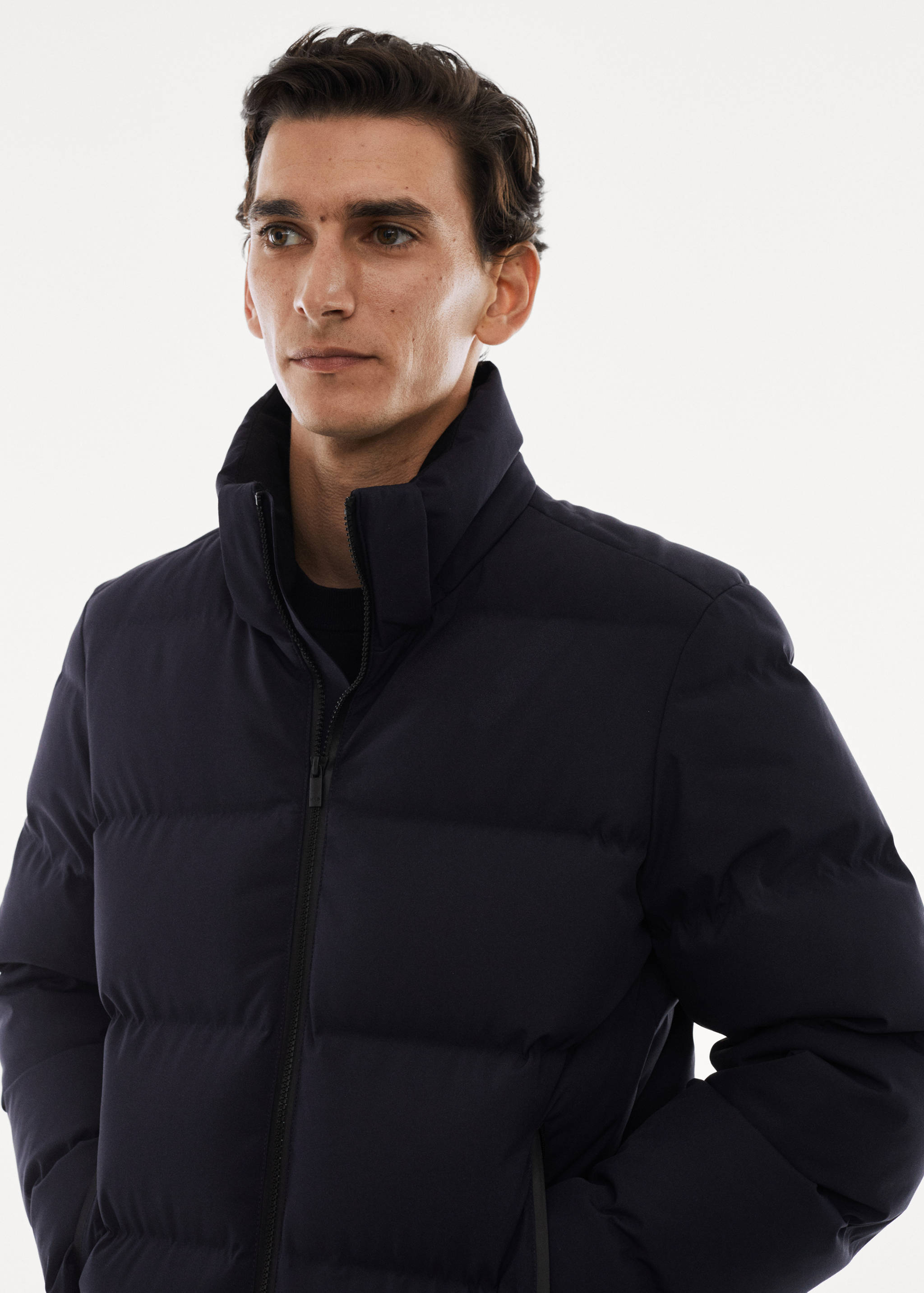 Water-repellent down anorak - Details of the article 4