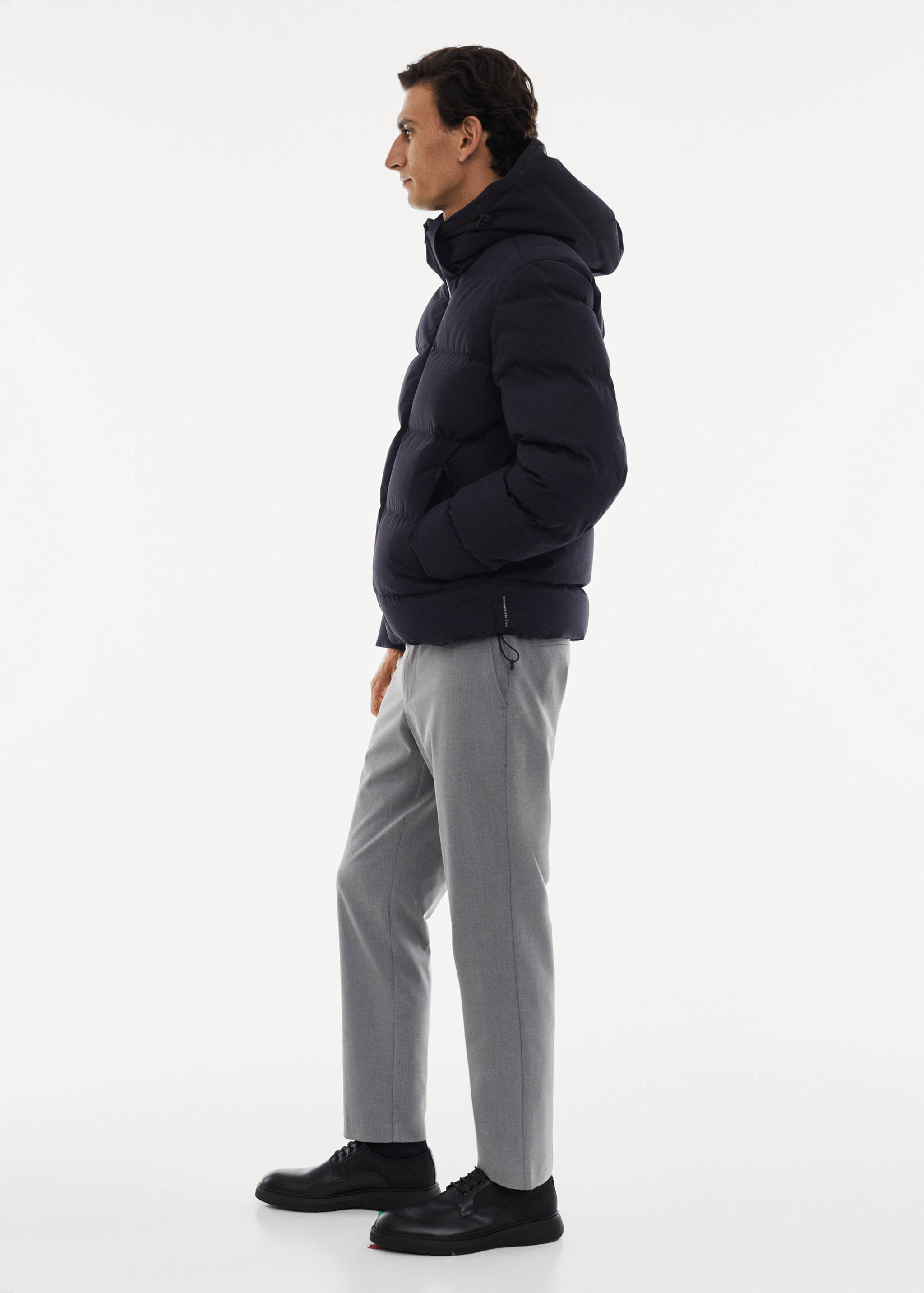 Water-repellent down anorak - Details of the article 2