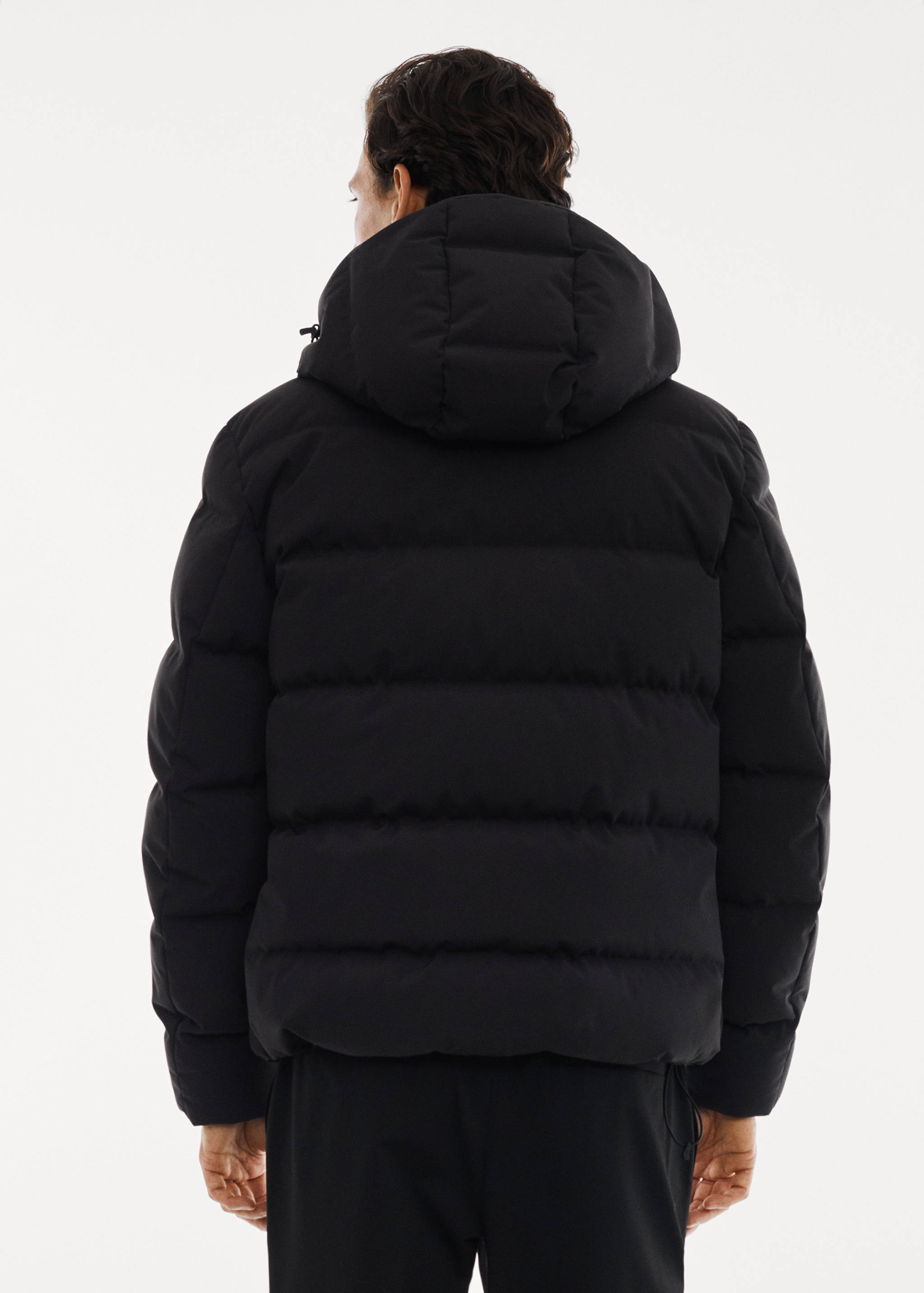 Water-repellent down anorak - Reverse of the article