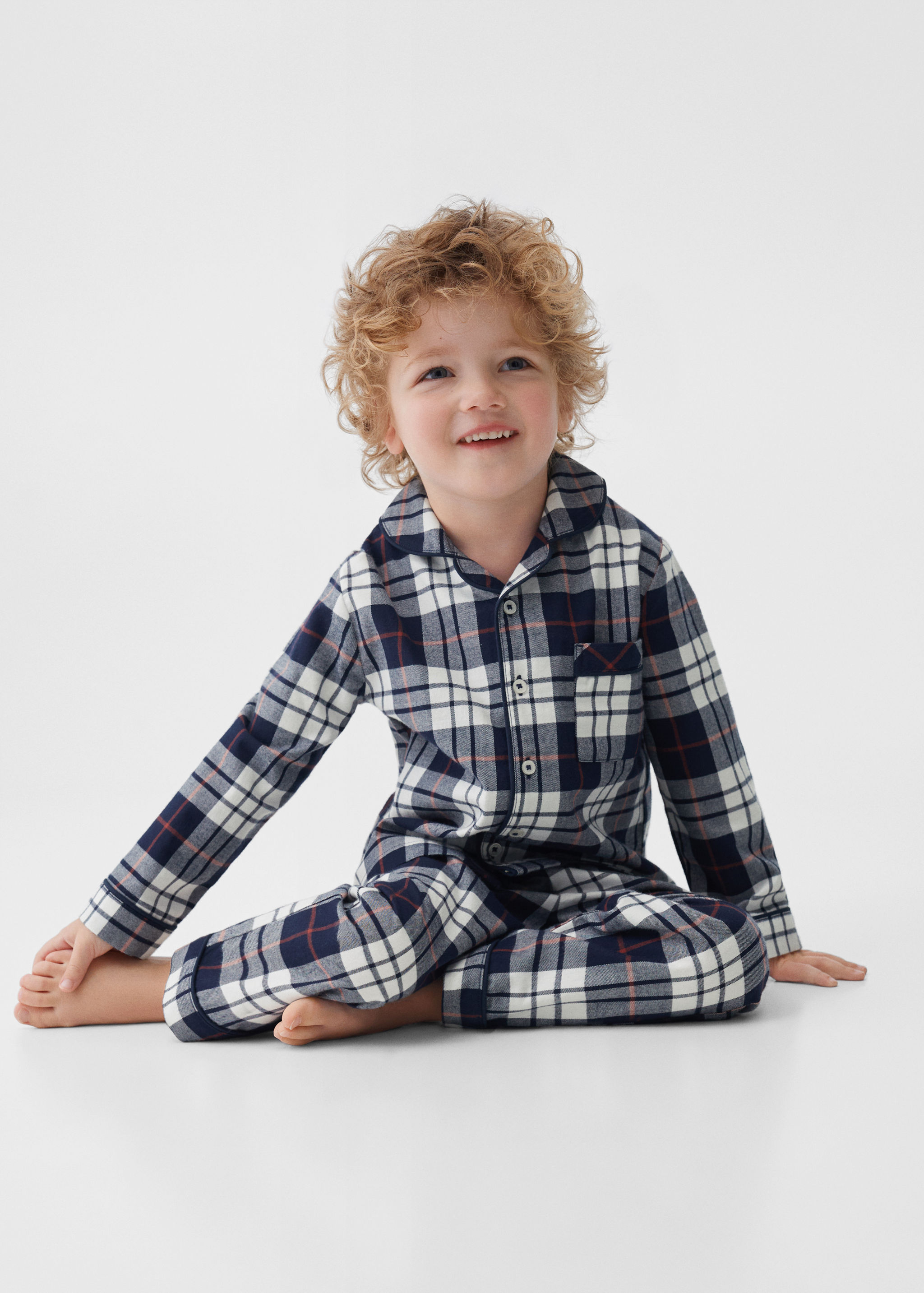 Two-pieces check long pyjamas - Details of the article 2