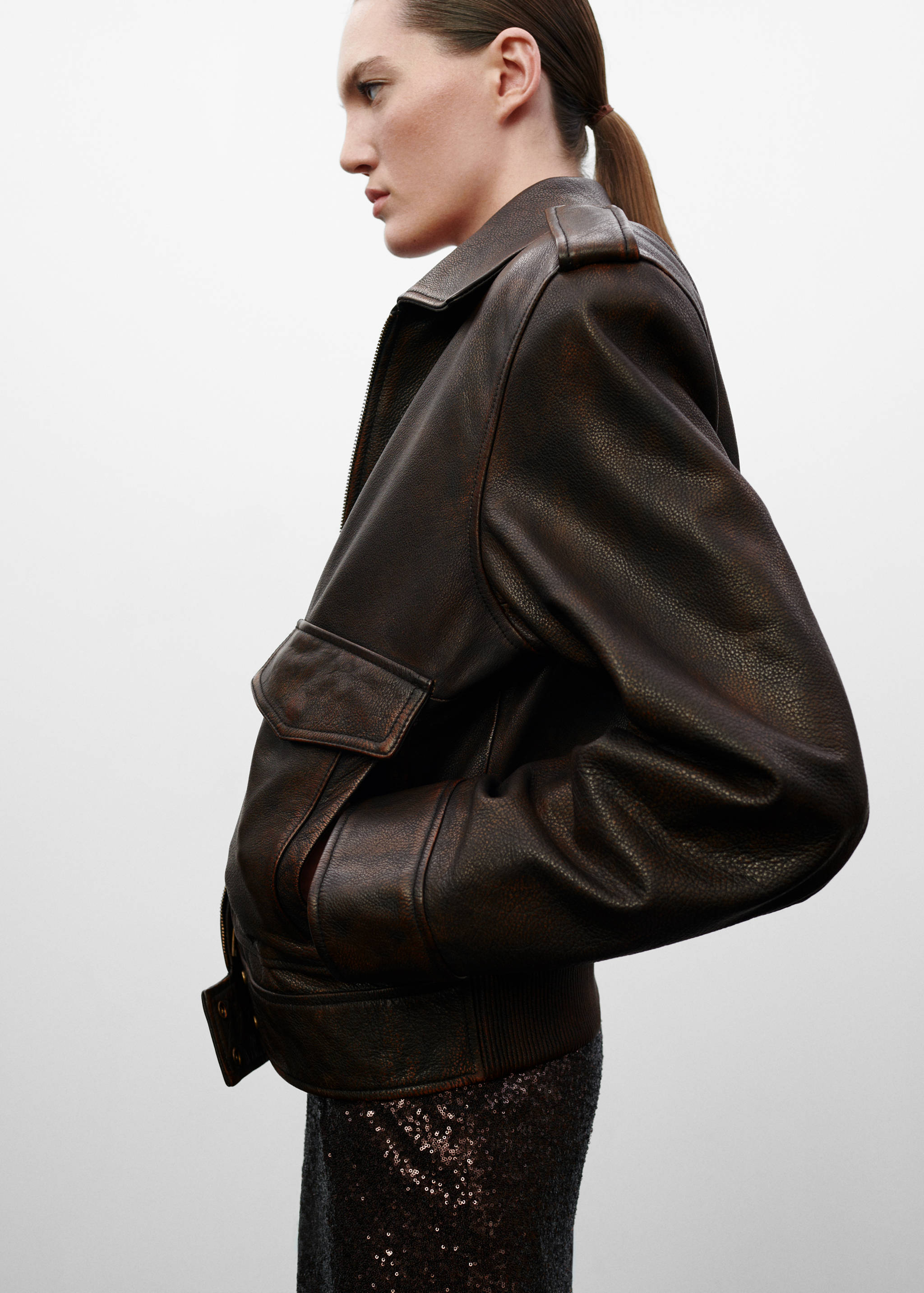 Lærjakke med lomme - Artikkeldetalj 2