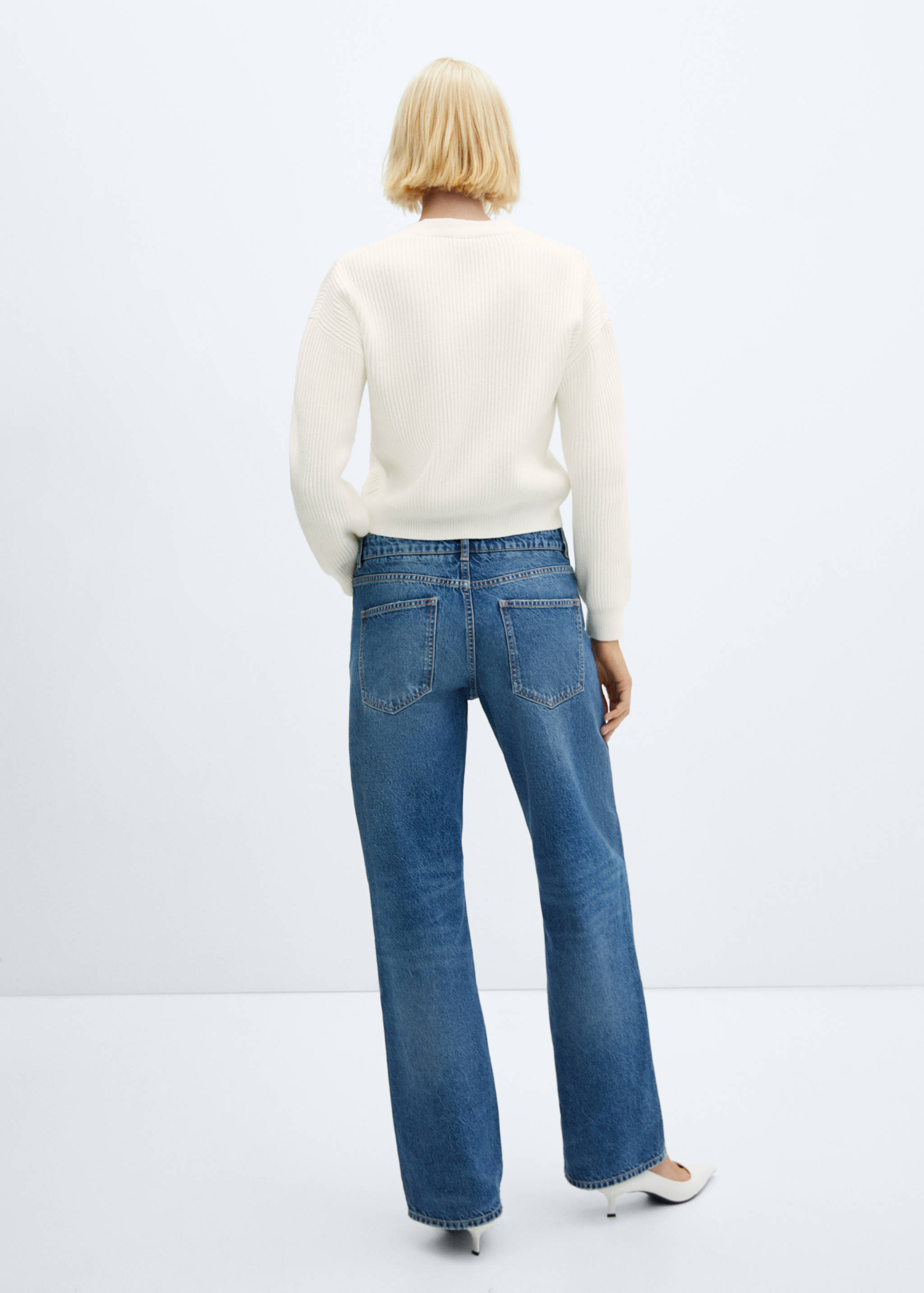 Buttoned ribbed cardigan - Reverse of the article