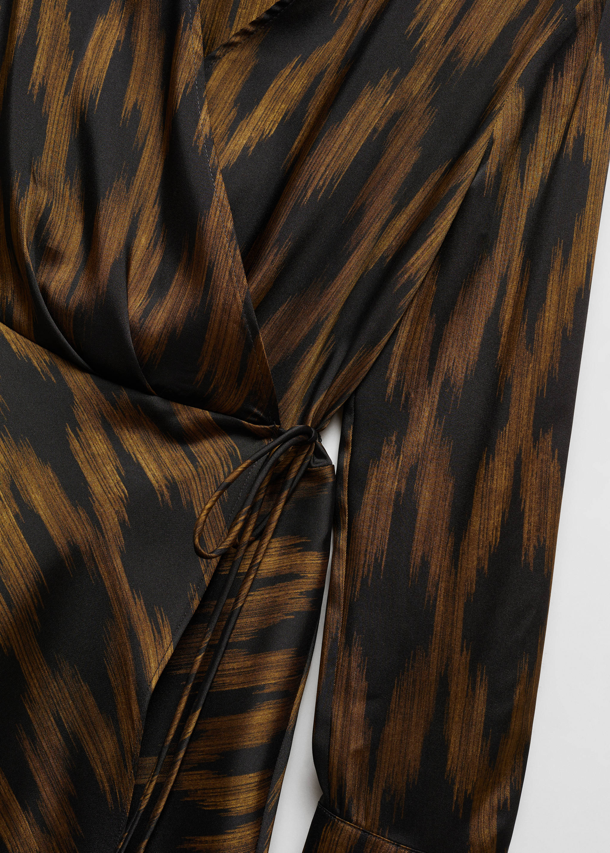 Print wrap dress - Details of the article 8