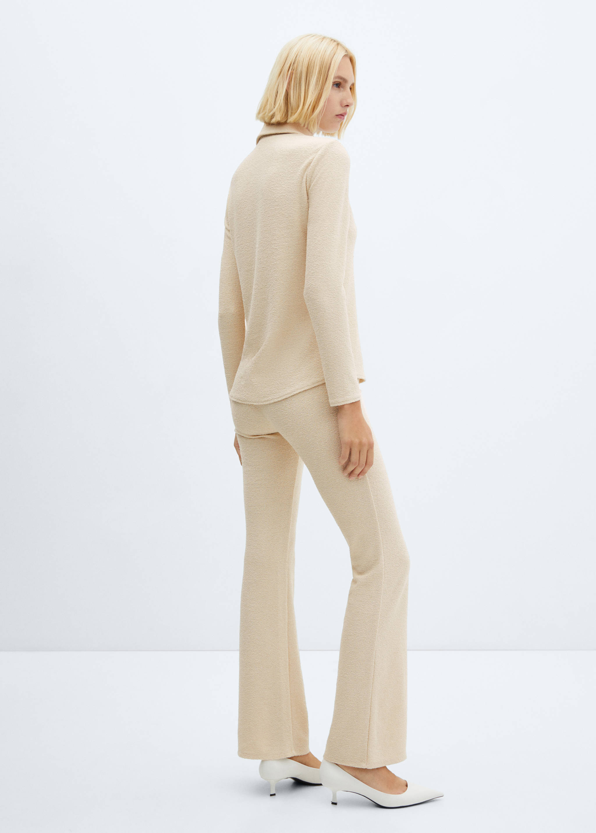 Flared knitted pants - Reverse of the article