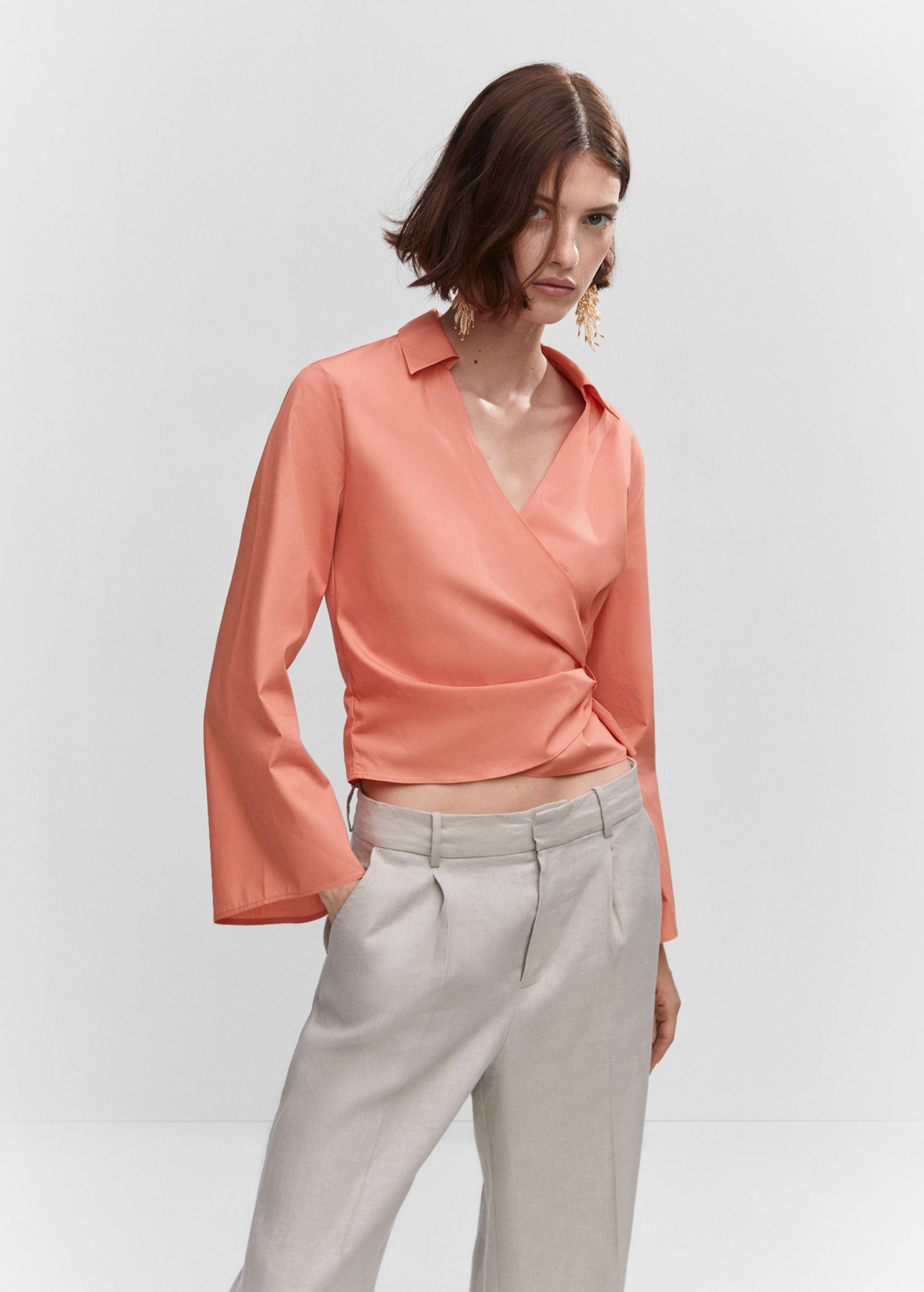 Wickelhemd mit Knotendetail - Mittlere Ansicht