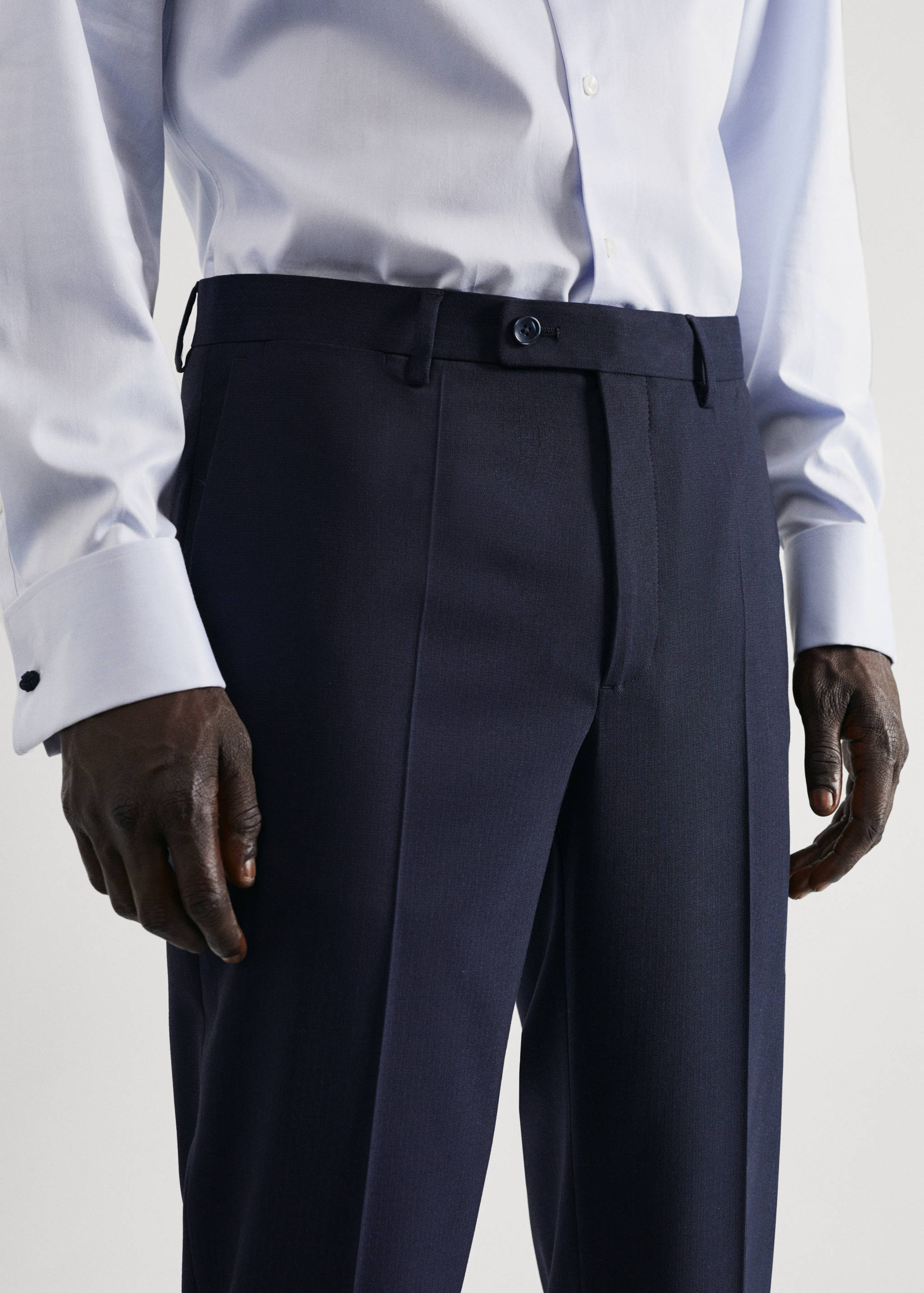 Stretch-fabric slim-fit suit trousers - Details of the article 1