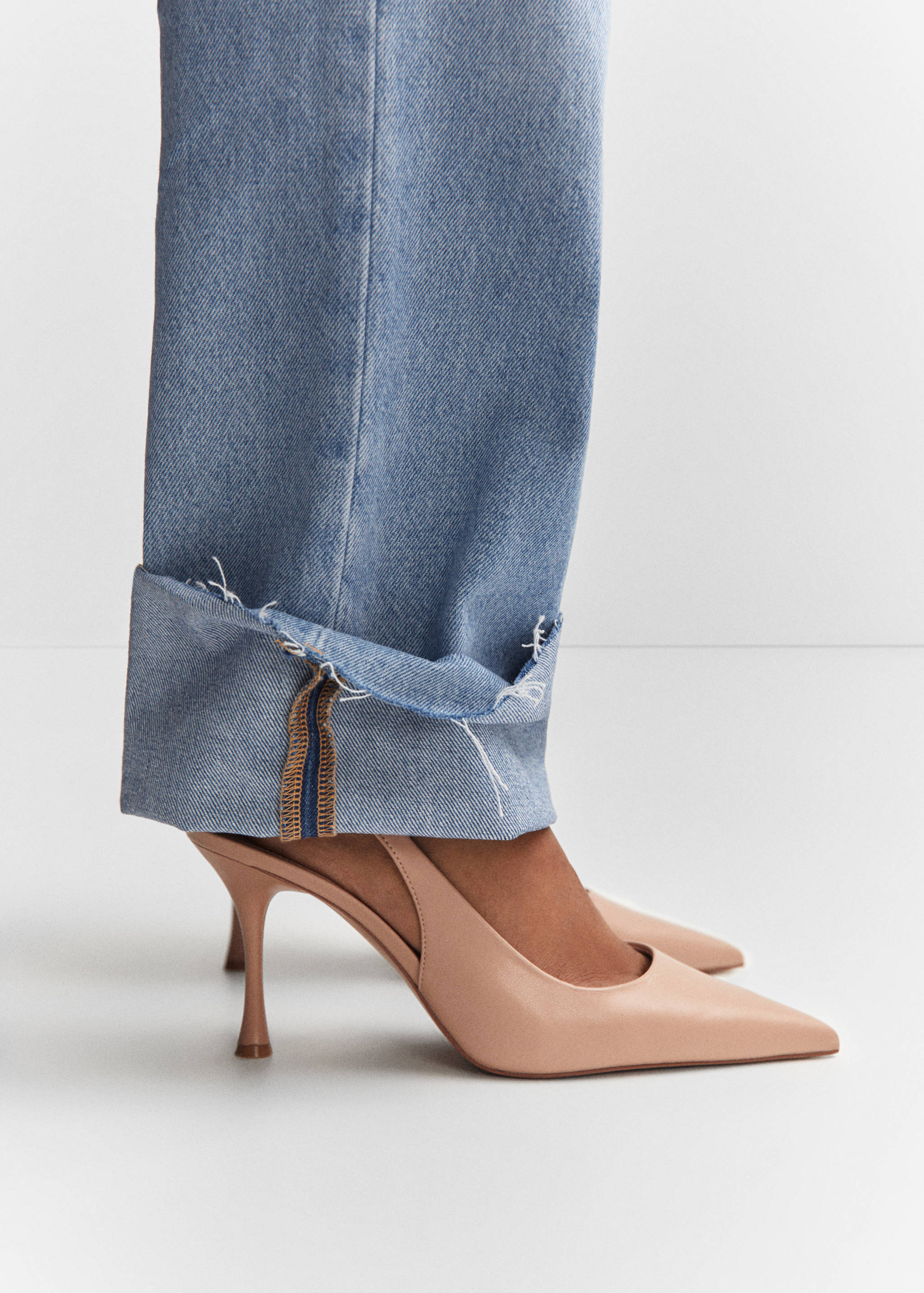 Chaussures pointues talon - Détail de l'article 9