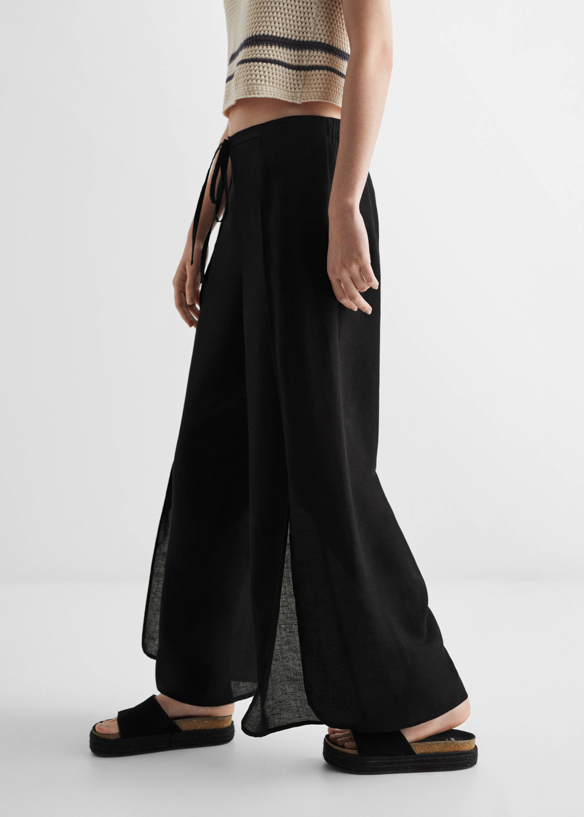 Side slit linen-blend trousers - Details of the article 3