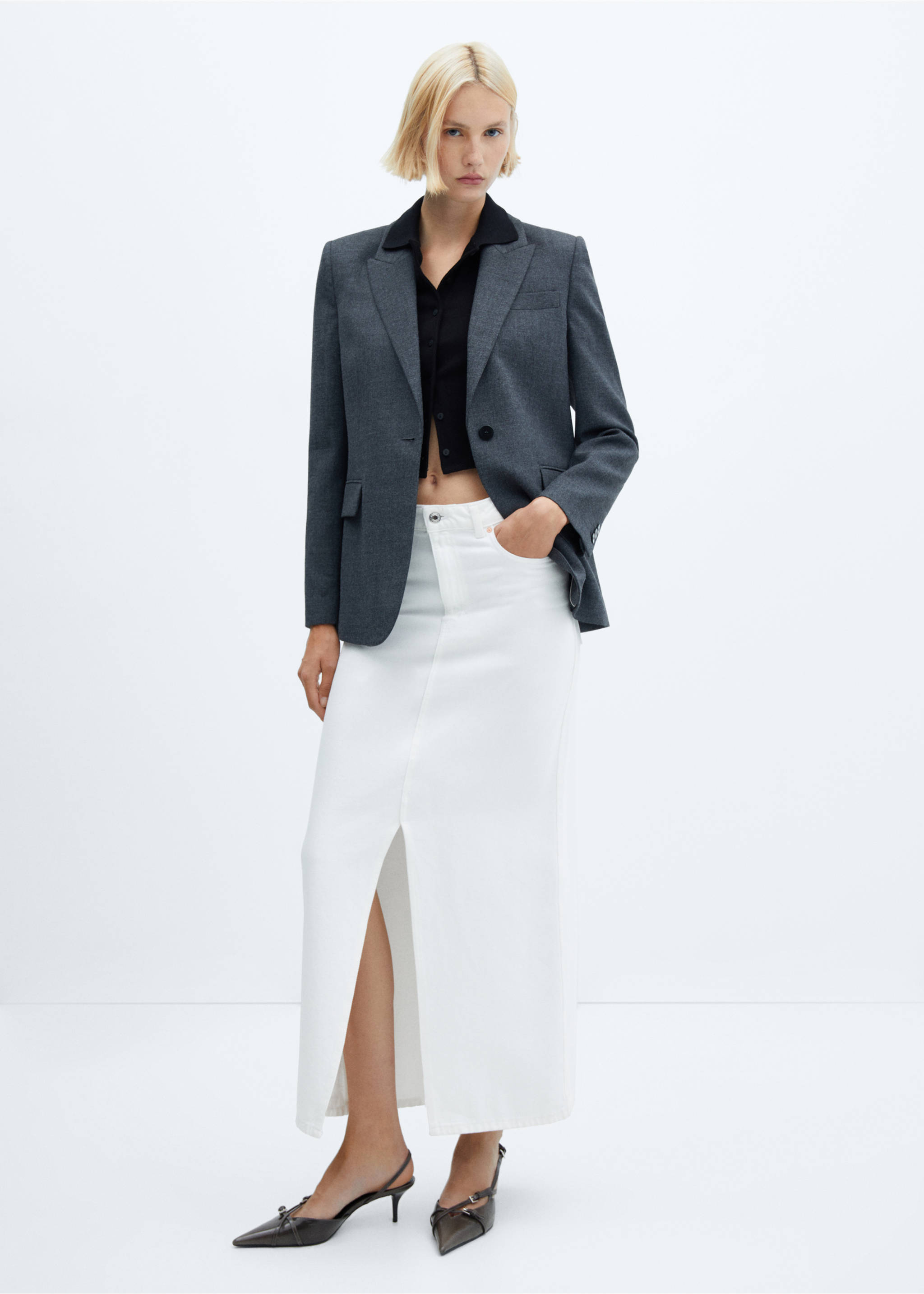 Slit denim skirt - General plane, White. Ref: 57050162-00.