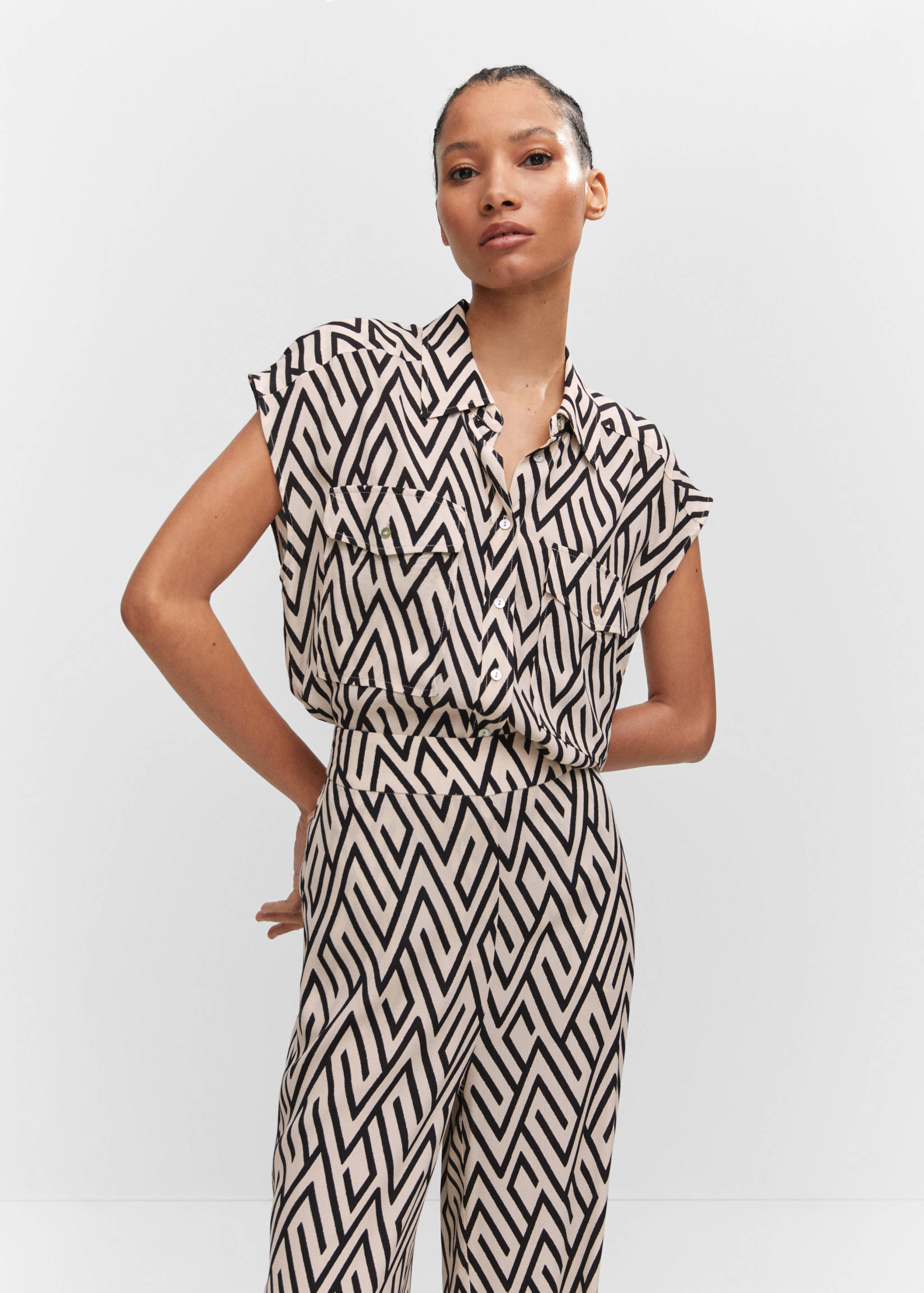 Pantalón fluido estampado - Plano medio