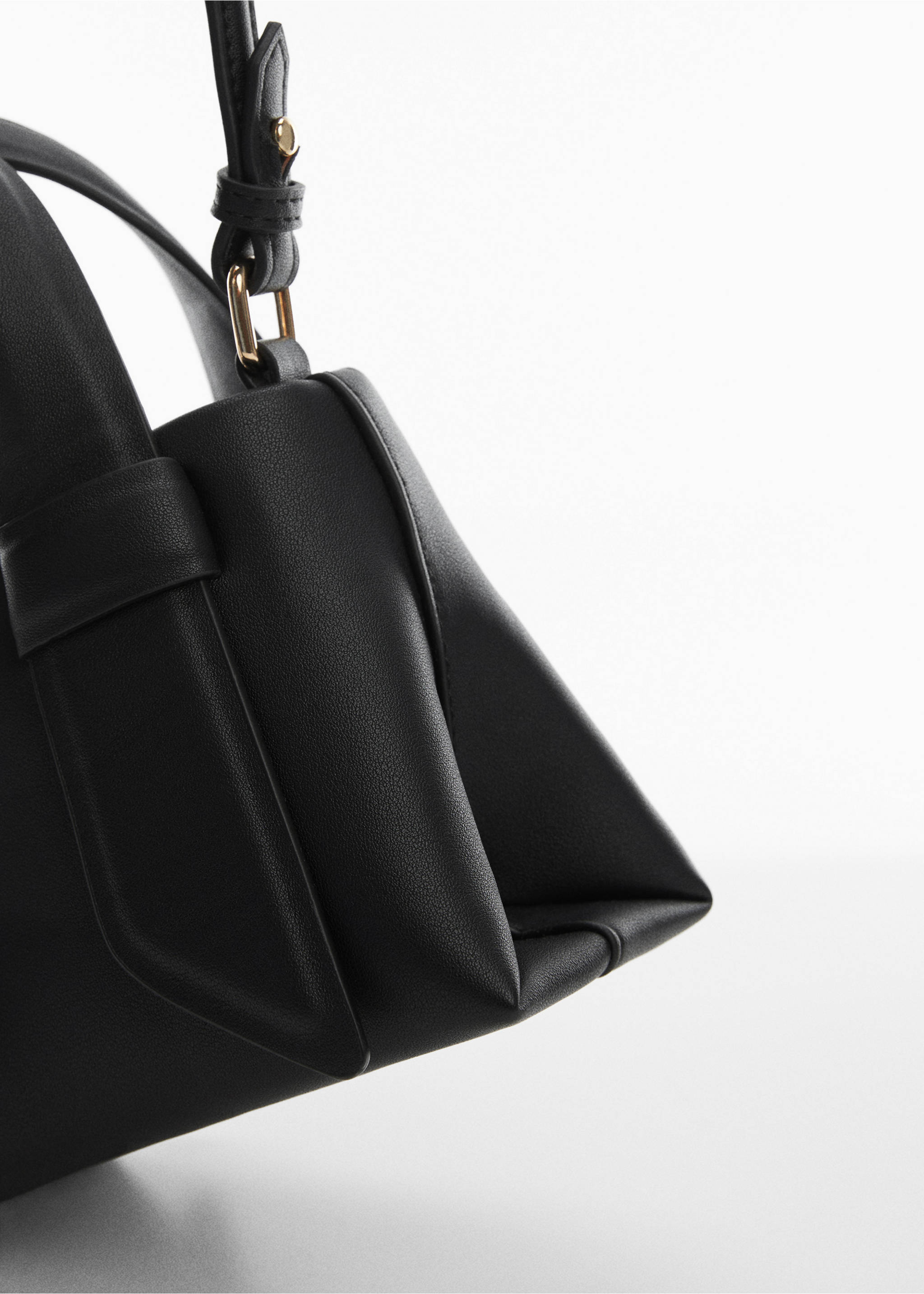 Crossbody bag with double handle - Details of the article 1, Black. Ref: 57050184-00.