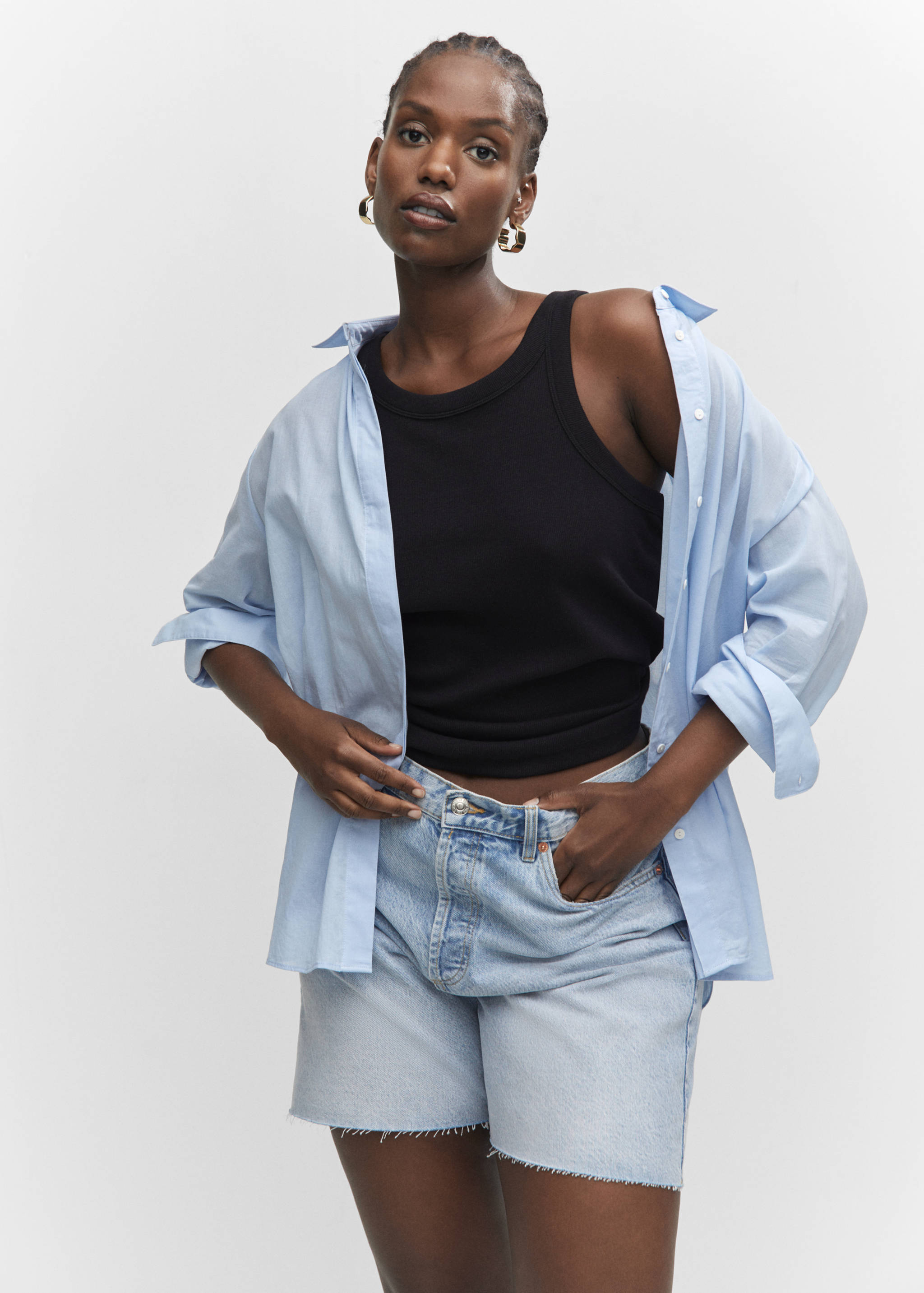 Decorative ripped denim bermuda shorts - Details of the article 5