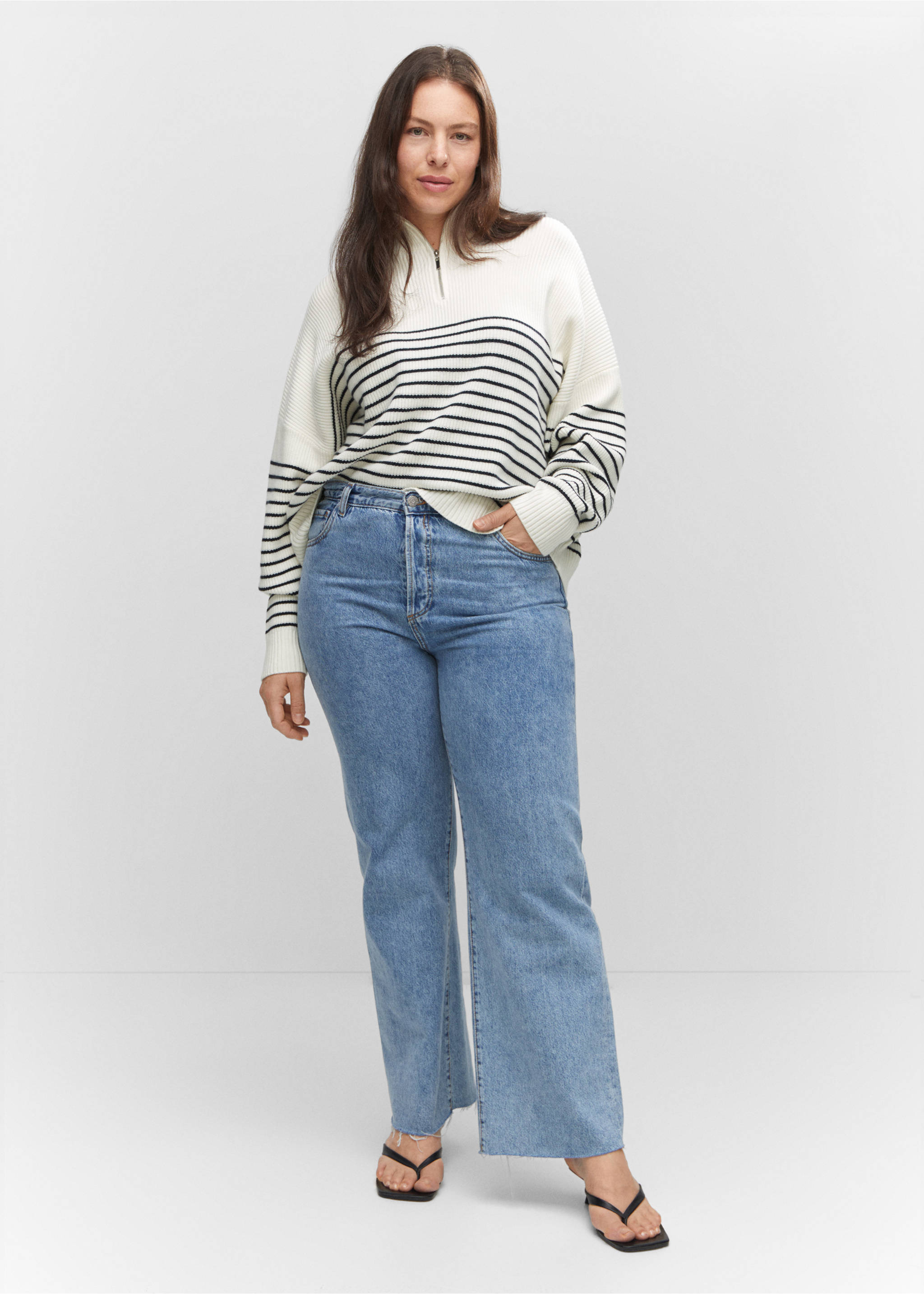 Striped sweater with zip - Details of the article 3, Navy. Ref: 57050259-00.