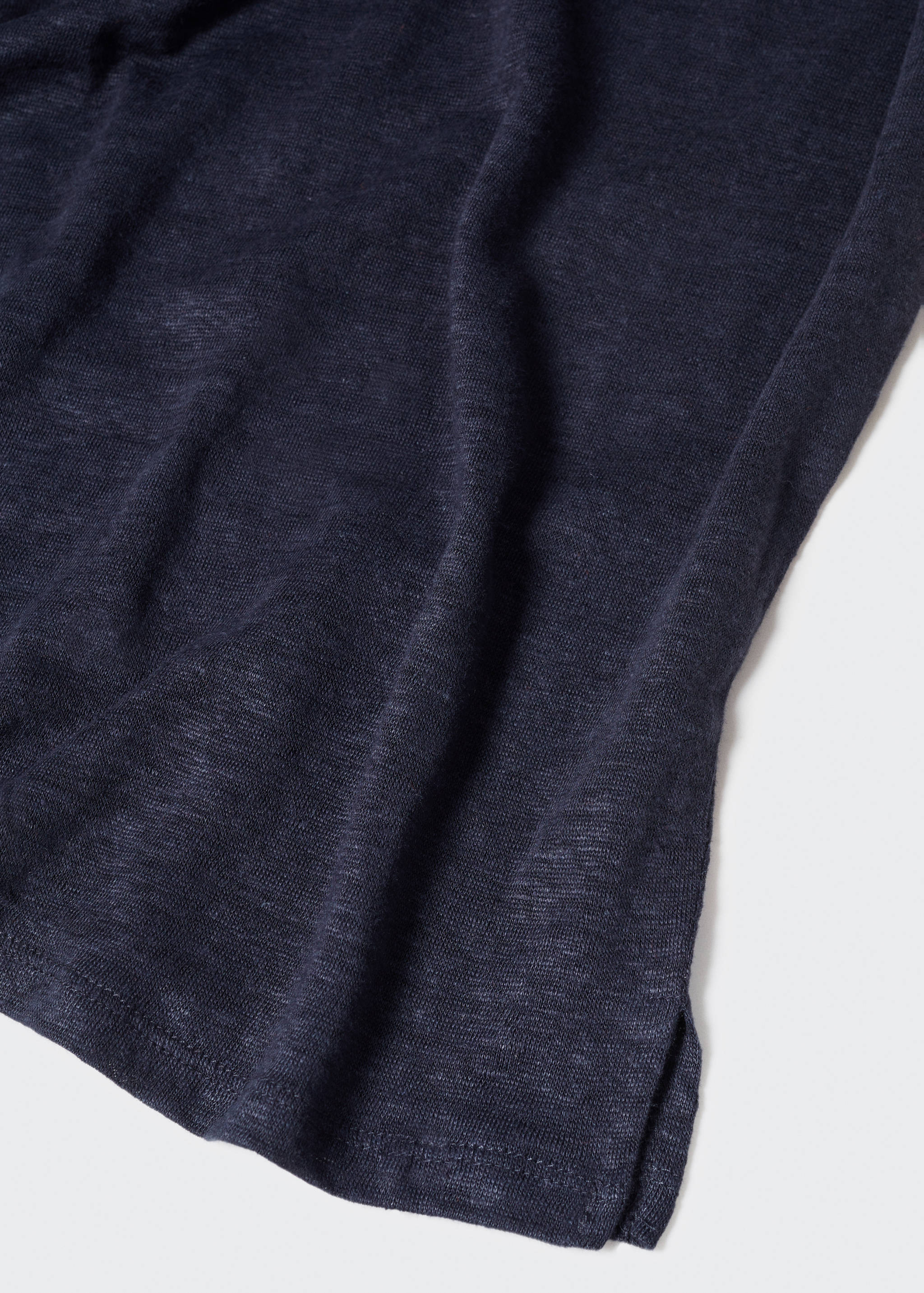 Oversized linen t-shirt - Details of the article 8