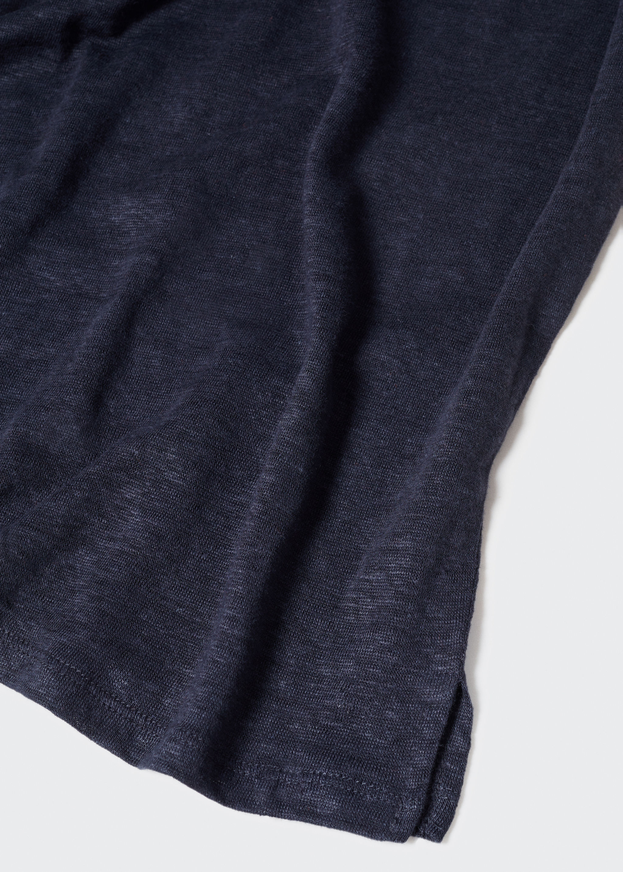 Oversized linen t-shirt - Details of the article 8
