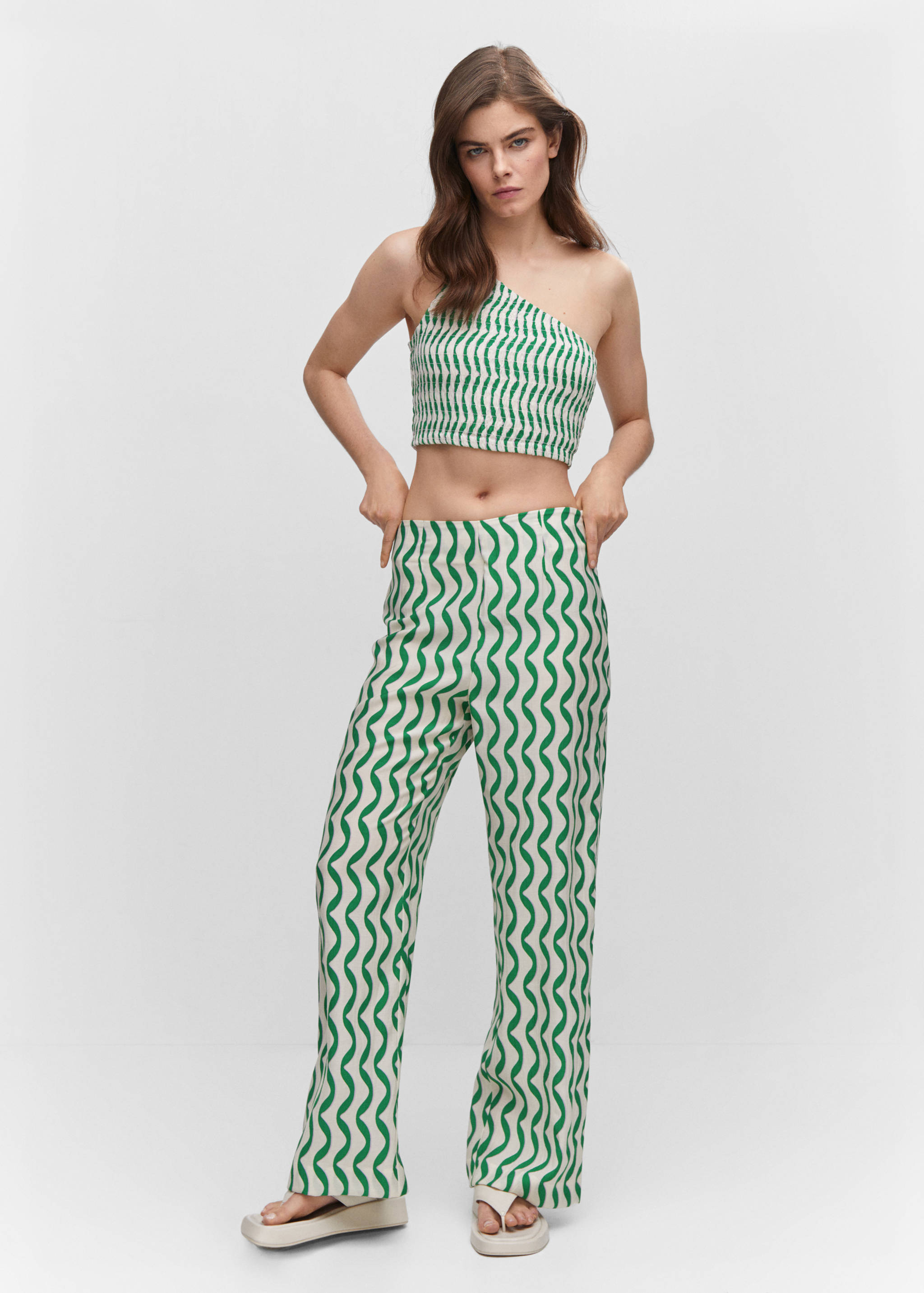 Asymmetric ruched top - General plane