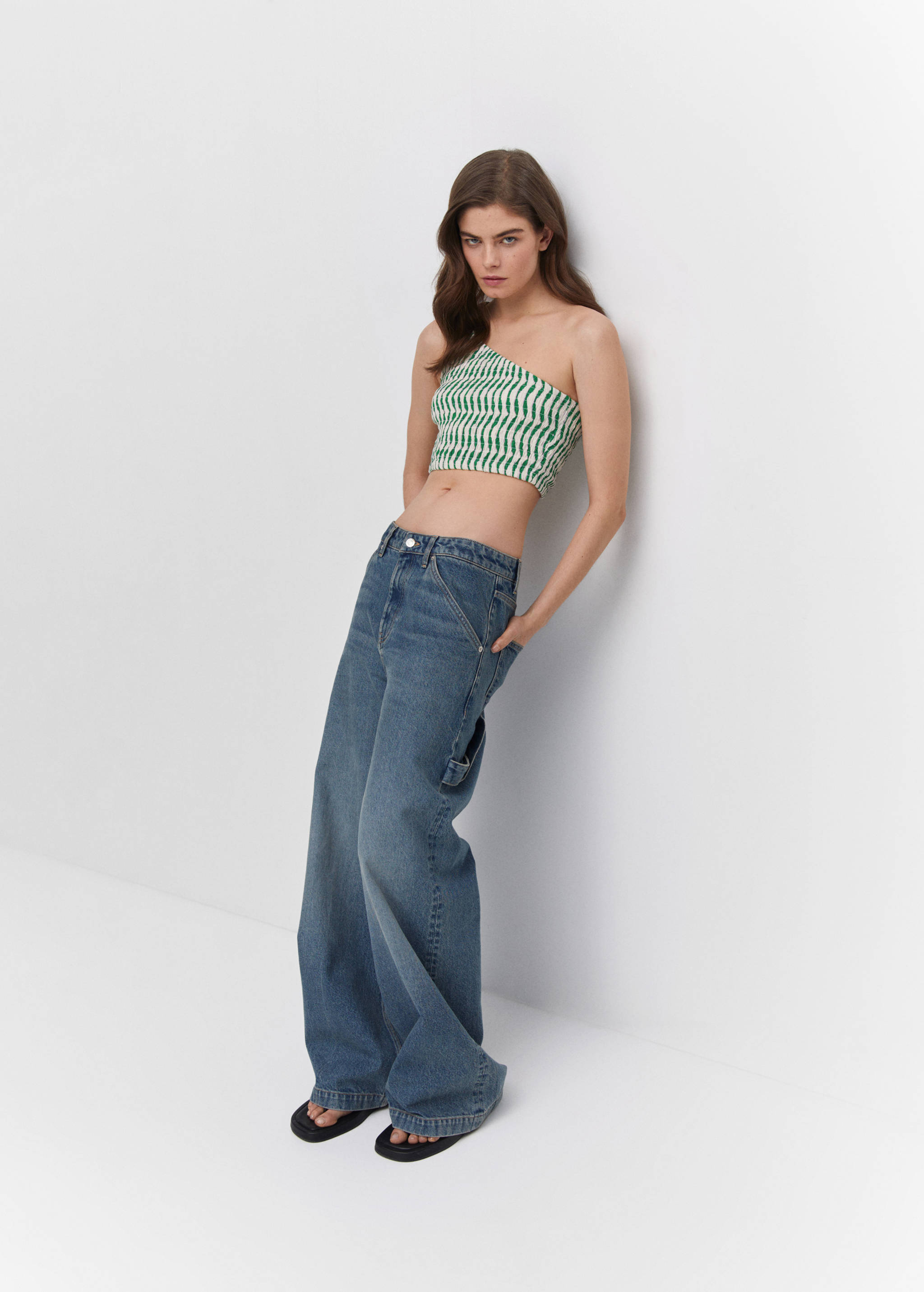 Asymmetric ruched top - Details of the article 2