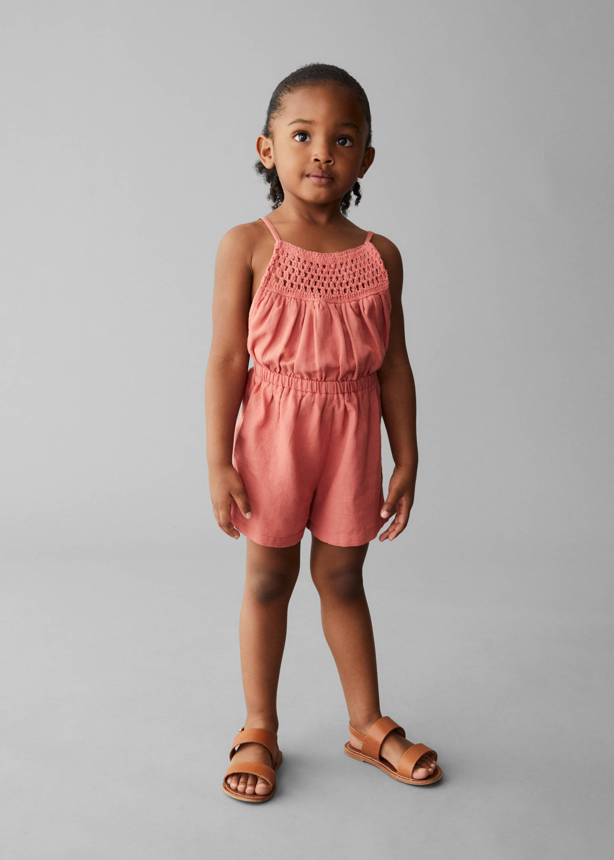 Ολόσωμη φόρμα κροσέ λεπτομέρεια - Γενικό πλάνο